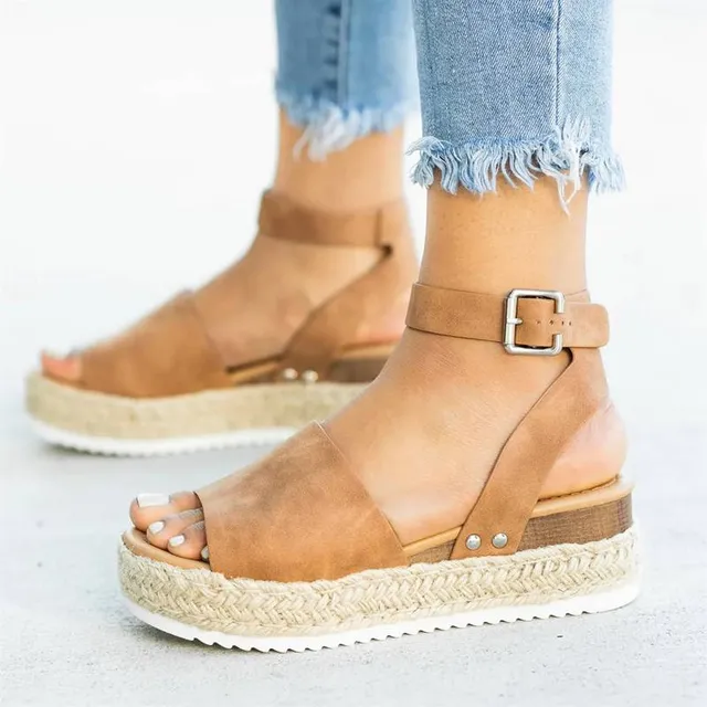 Norielle Espadrilky sandály na klínku hnědé