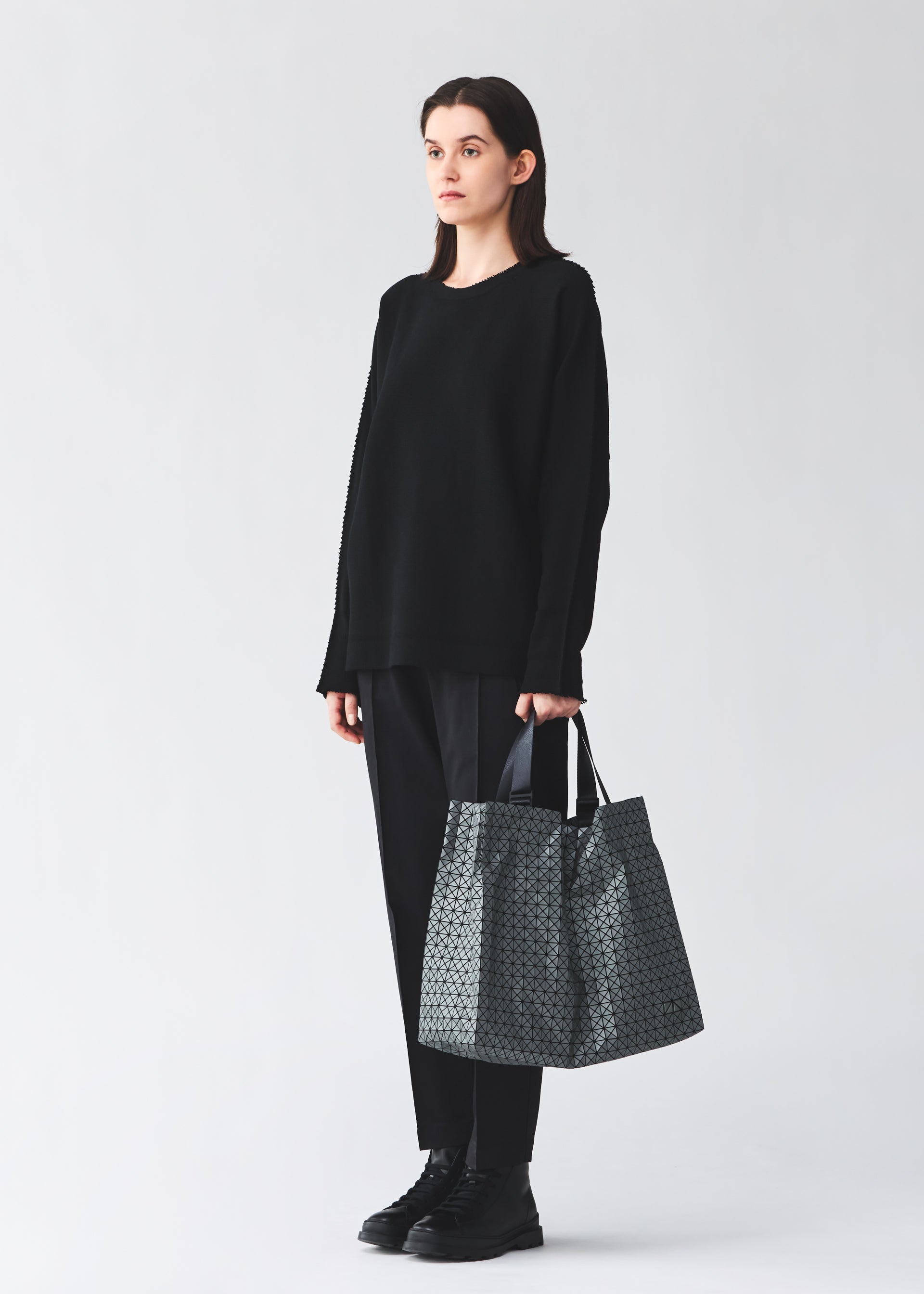 Issey Miyake CART REFLECTOR tote měděná reflexní A4