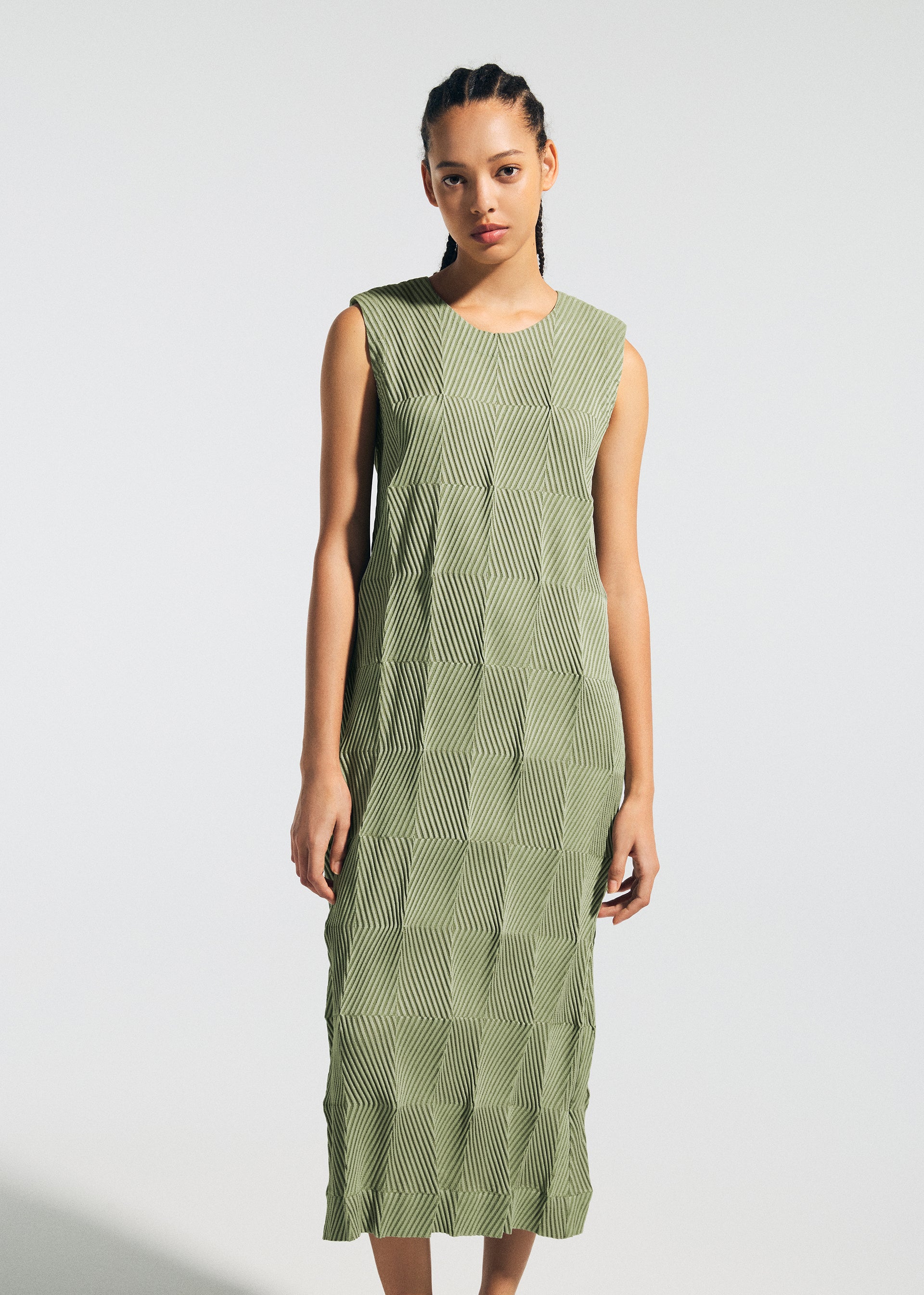 Issey Miyake Type-W 009-2 dámské šaty černé vel. 1