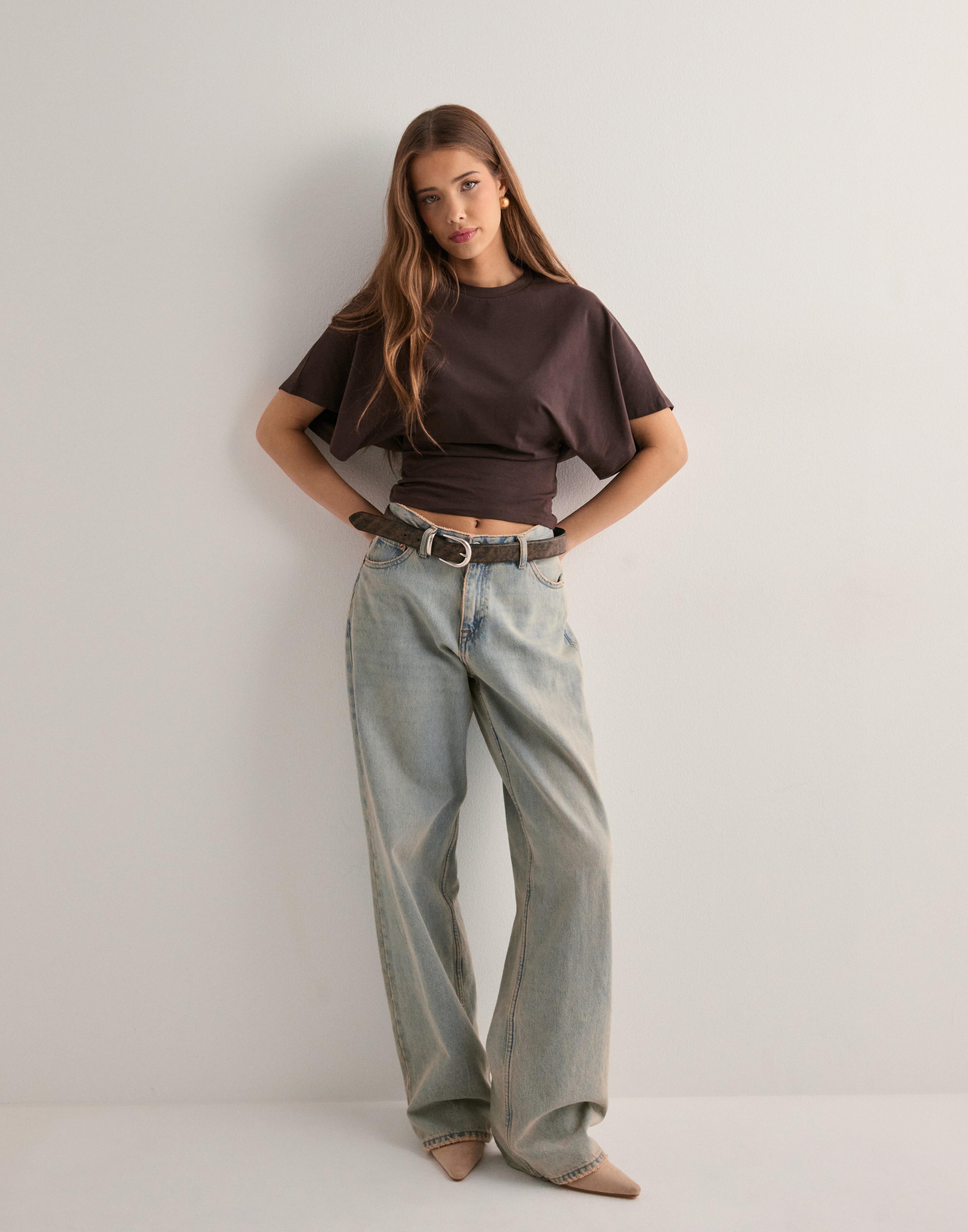 Norielle oversize tričko se širokými rukávy hnědé volný střih