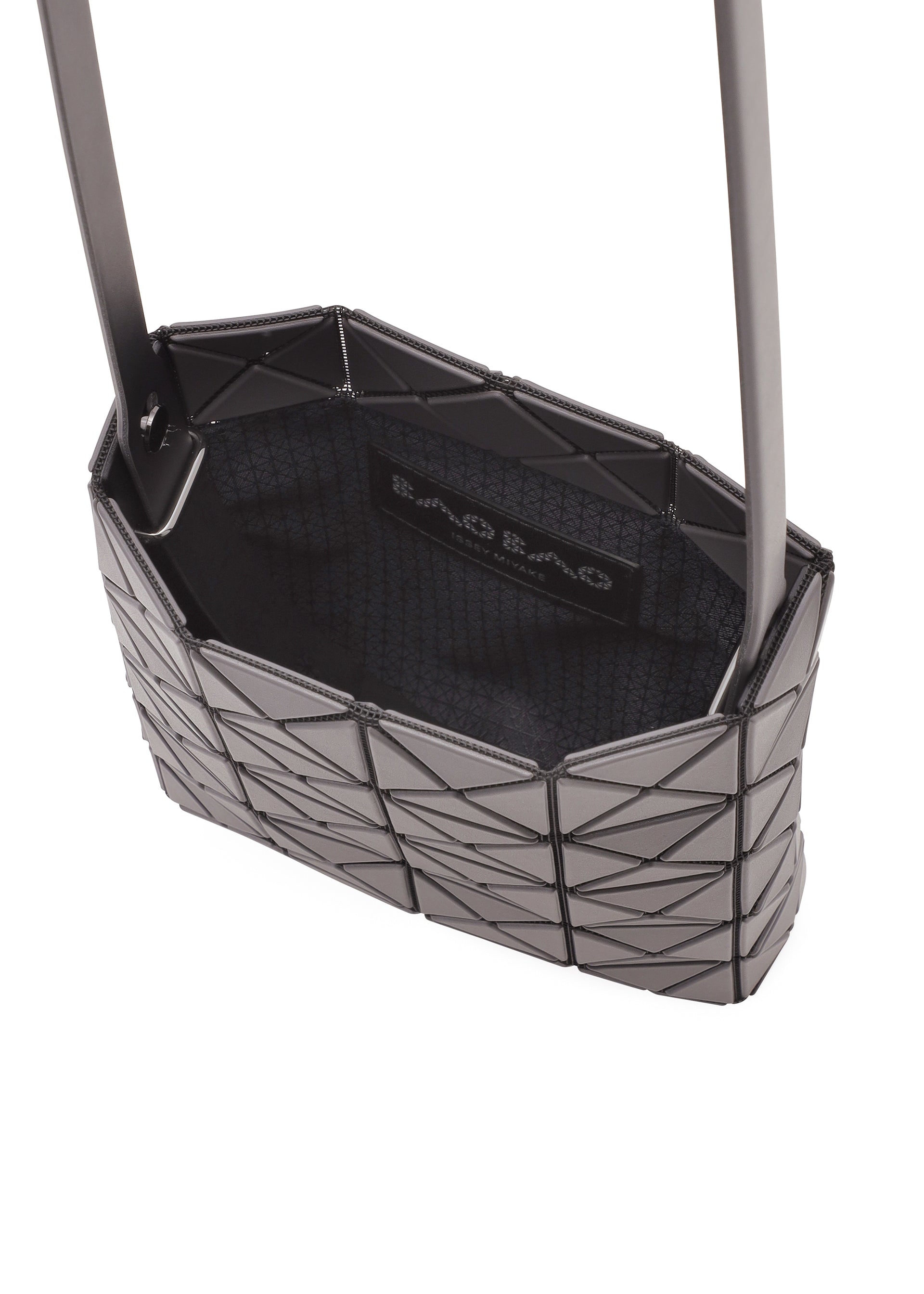 Issey Miyake Prism Matte BB63AG506 crossbody černá mat