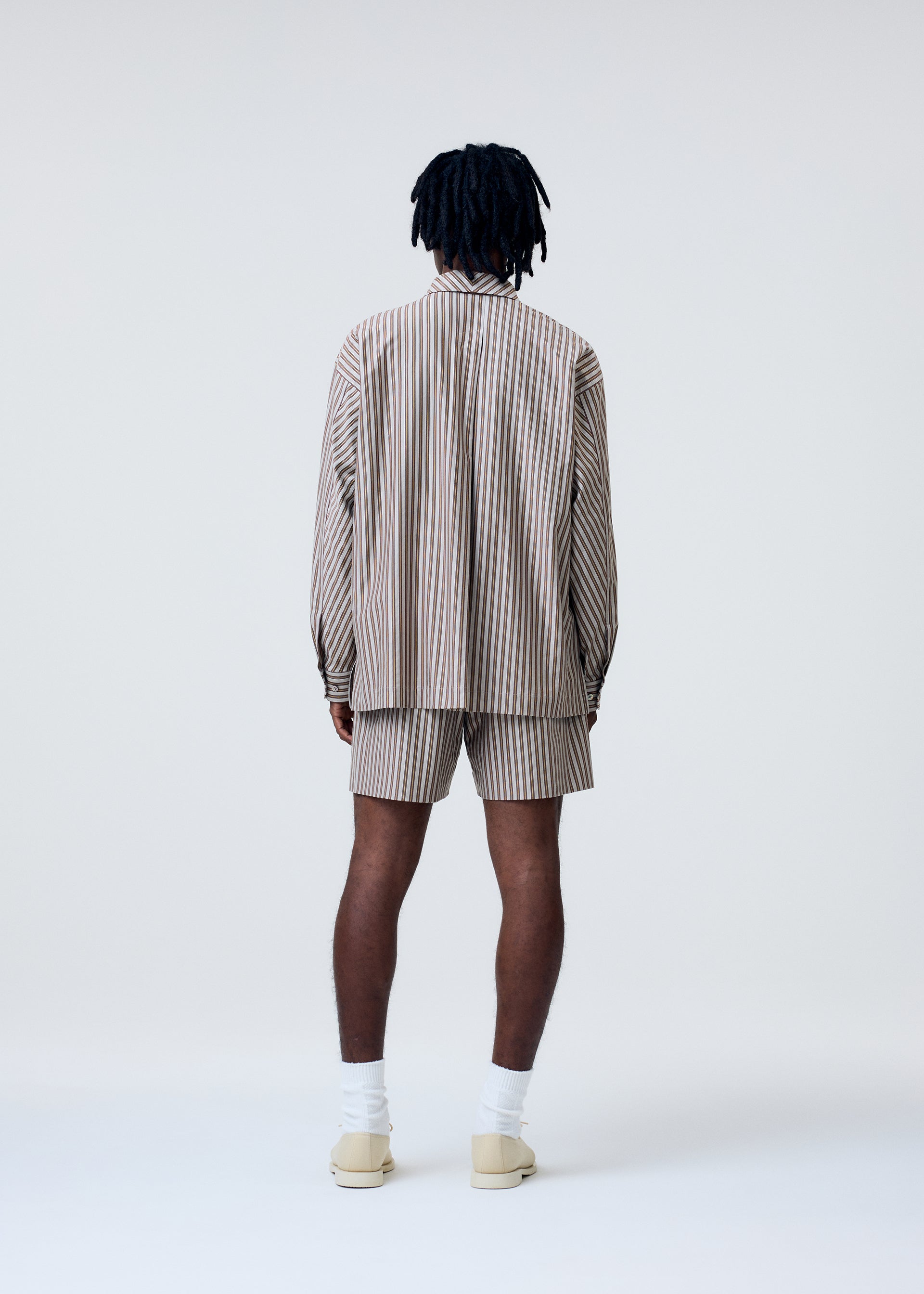 Homme Plissé Issey Miyake Stripe Jersey kraťasy hnědé