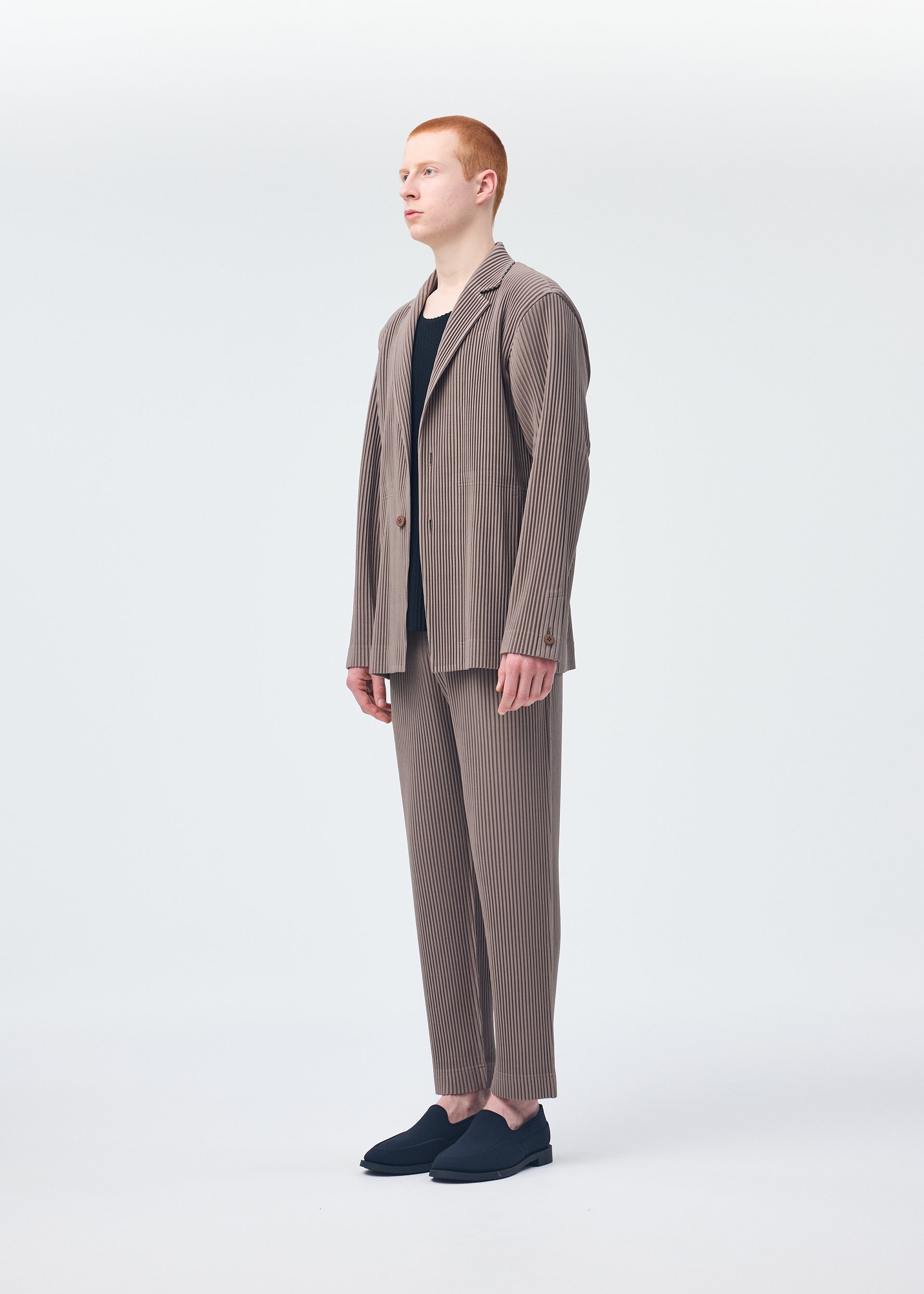 Issey Miyake Tailored Pleats 1 sako Riverside Gray lehké