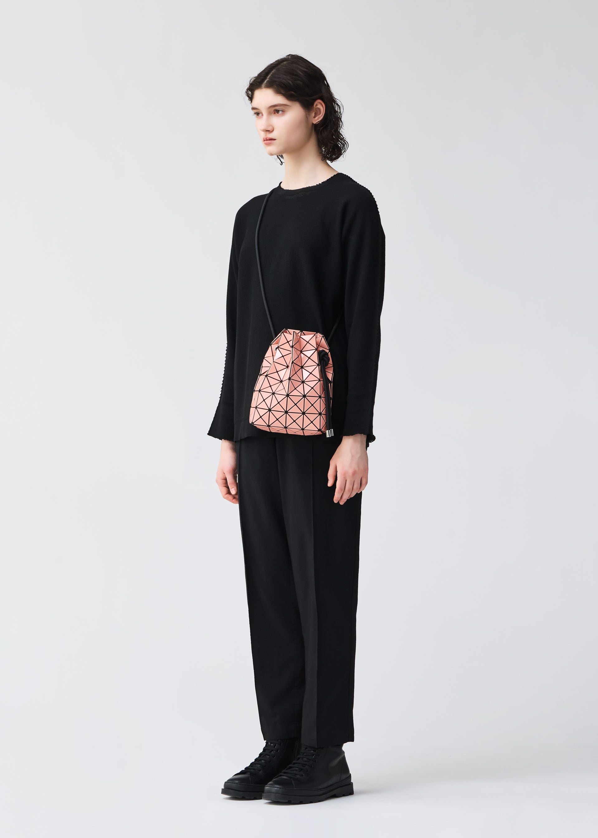 Bao Bao Issey Miyake Wring Gloss kabelka slonová crossbody