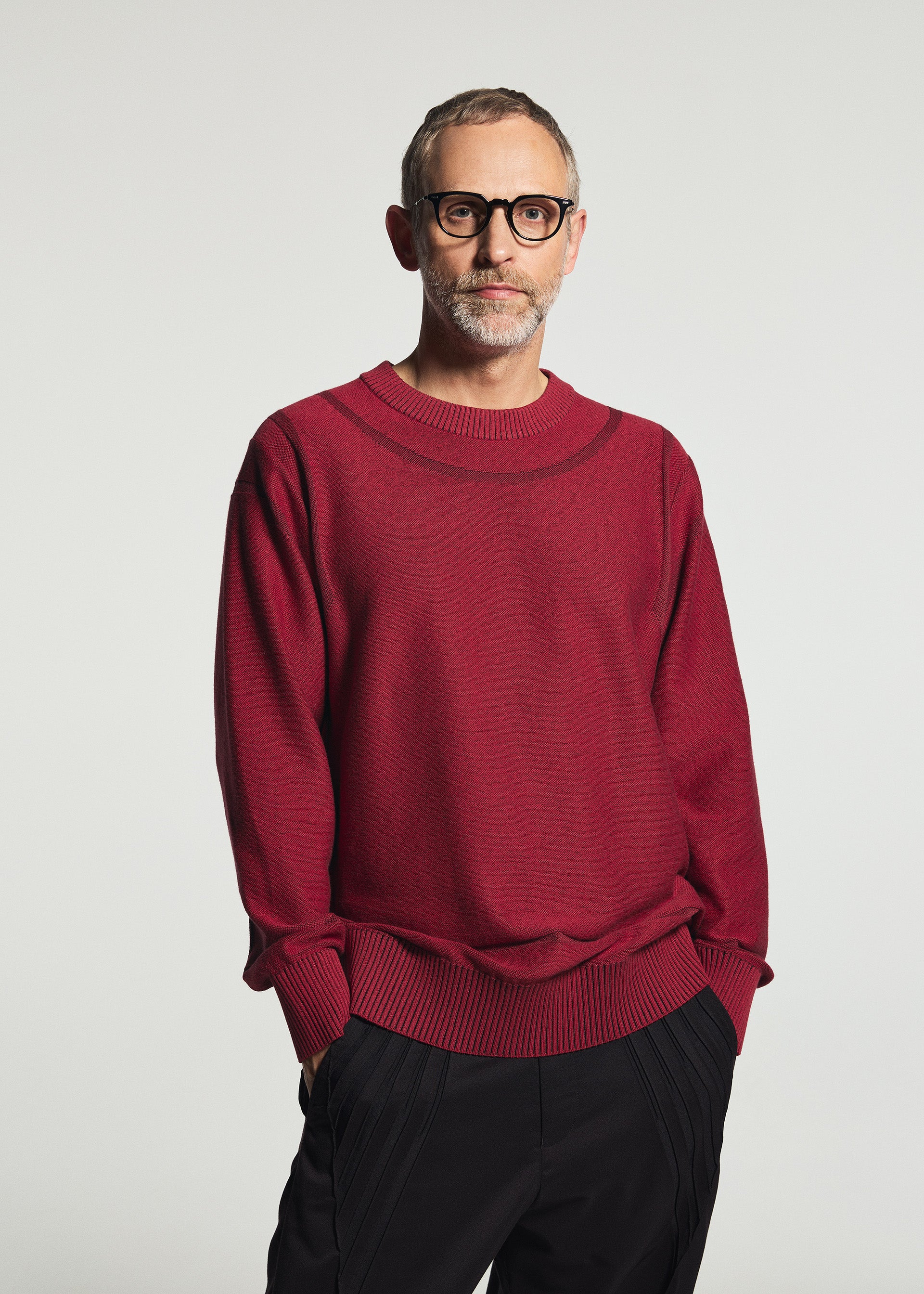 Issey Miyake TYPE-K 010 pletený top černá dlouhý rukáv
