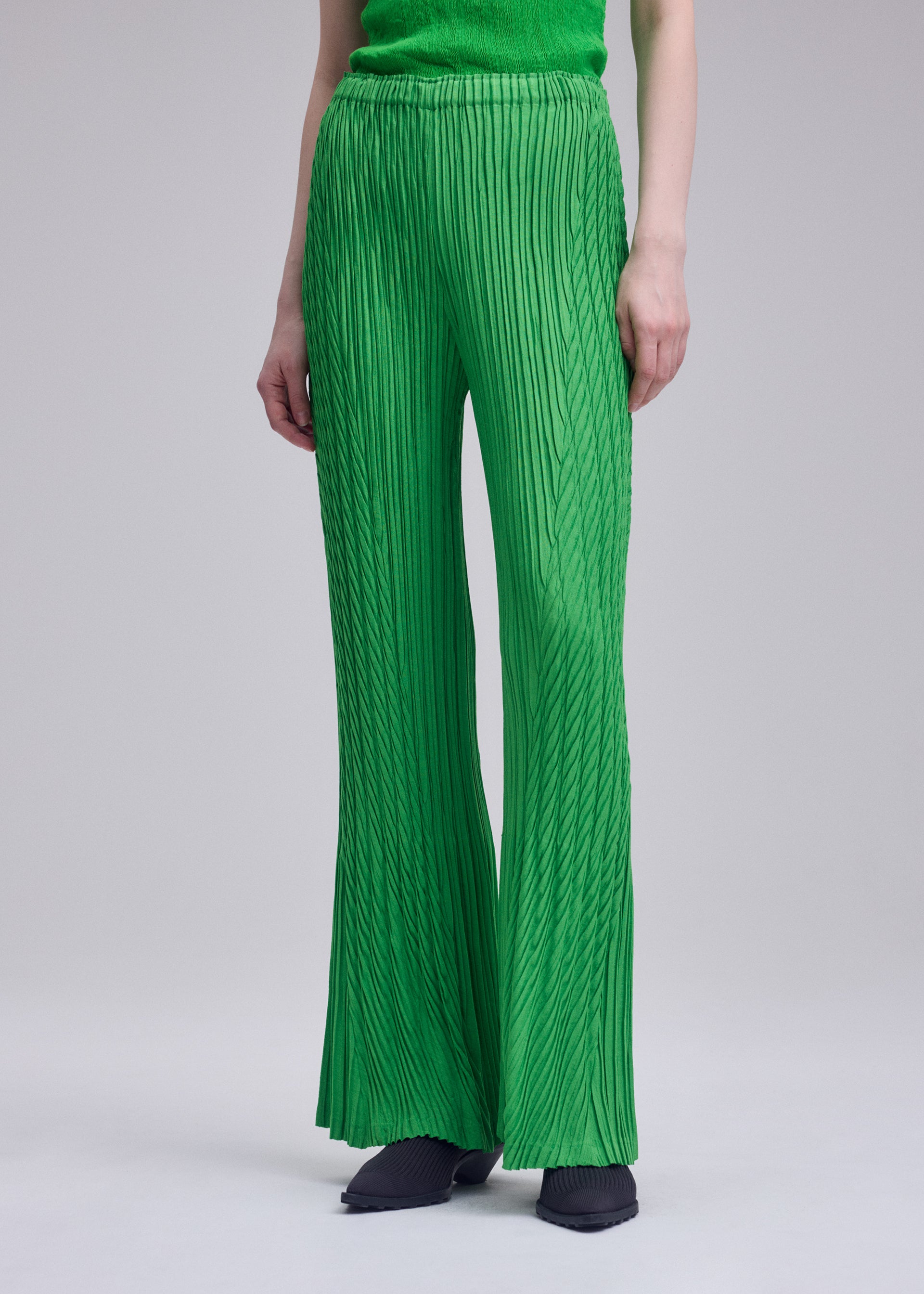 Issey Miyake Unfurling Pleats kalhoty zelené vel. 2 šikmé