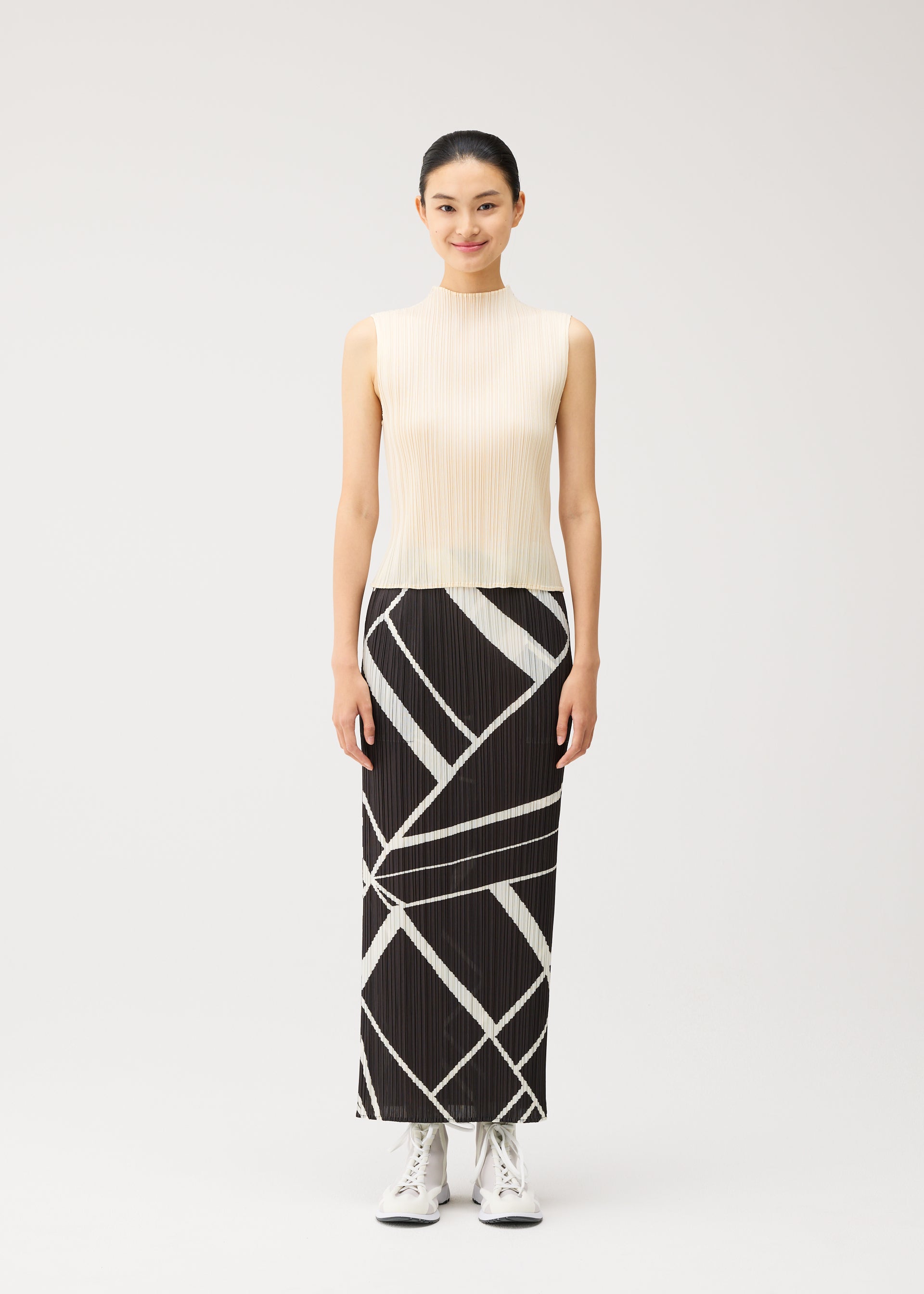 Issey Miyake Fold Line rovná sukně smetanová vel. 3