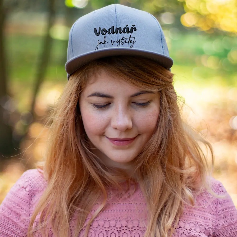 Magifešn BIO Kšiltovka snapback Antisocial z biobavlny