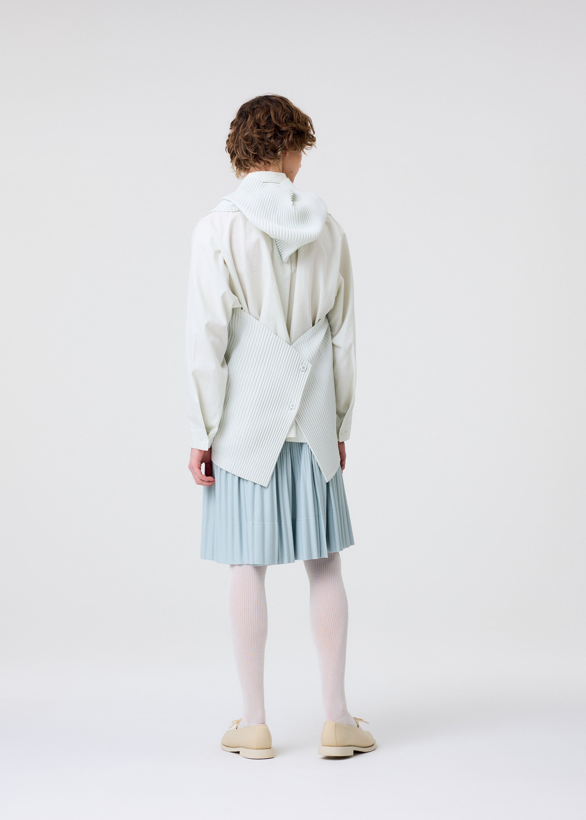 Issey Miyake Monthly Colors June kraťasy černé vel. 2