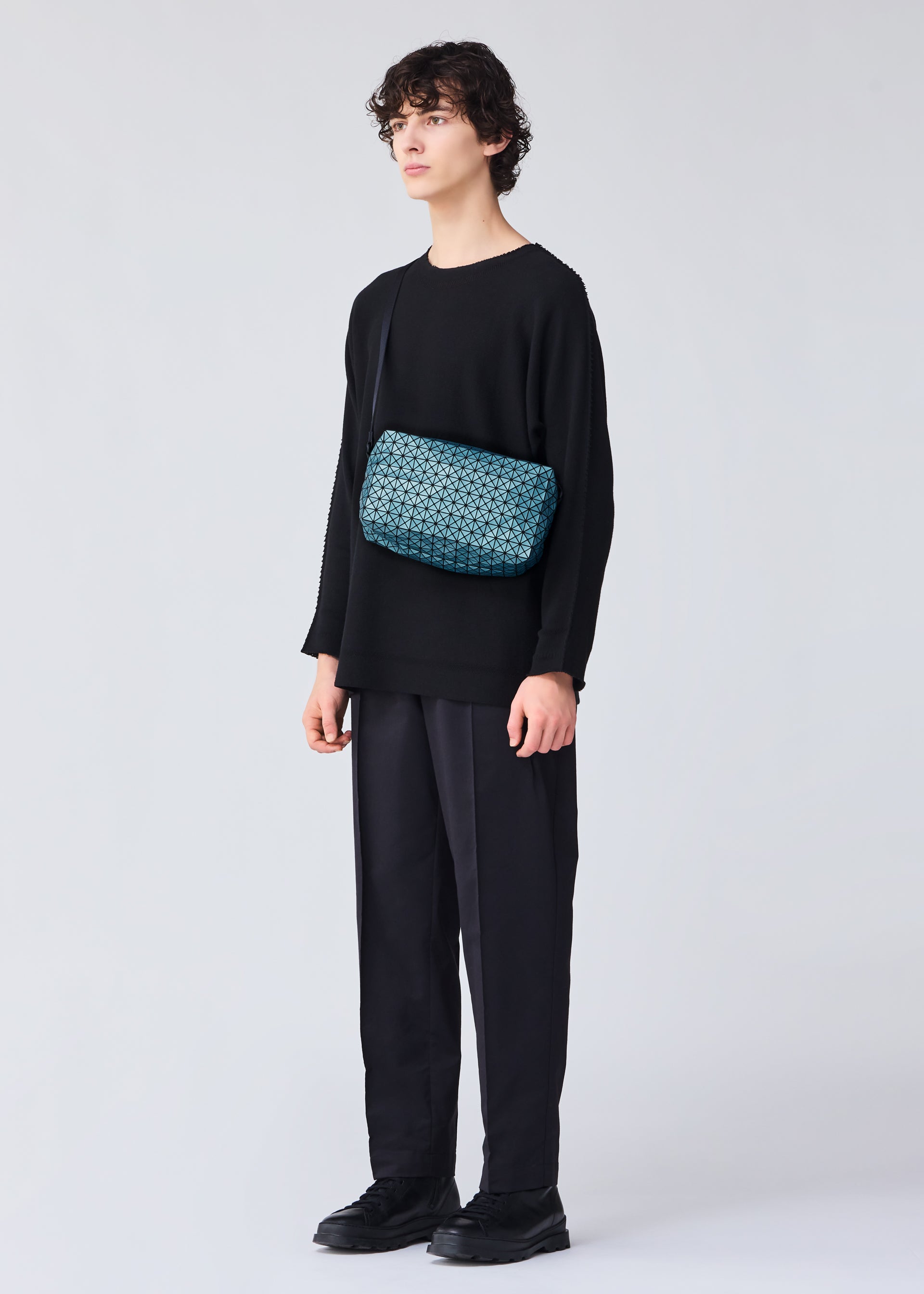 Bao Bao Issey Miyake Saddle Bag Metallic bronzová