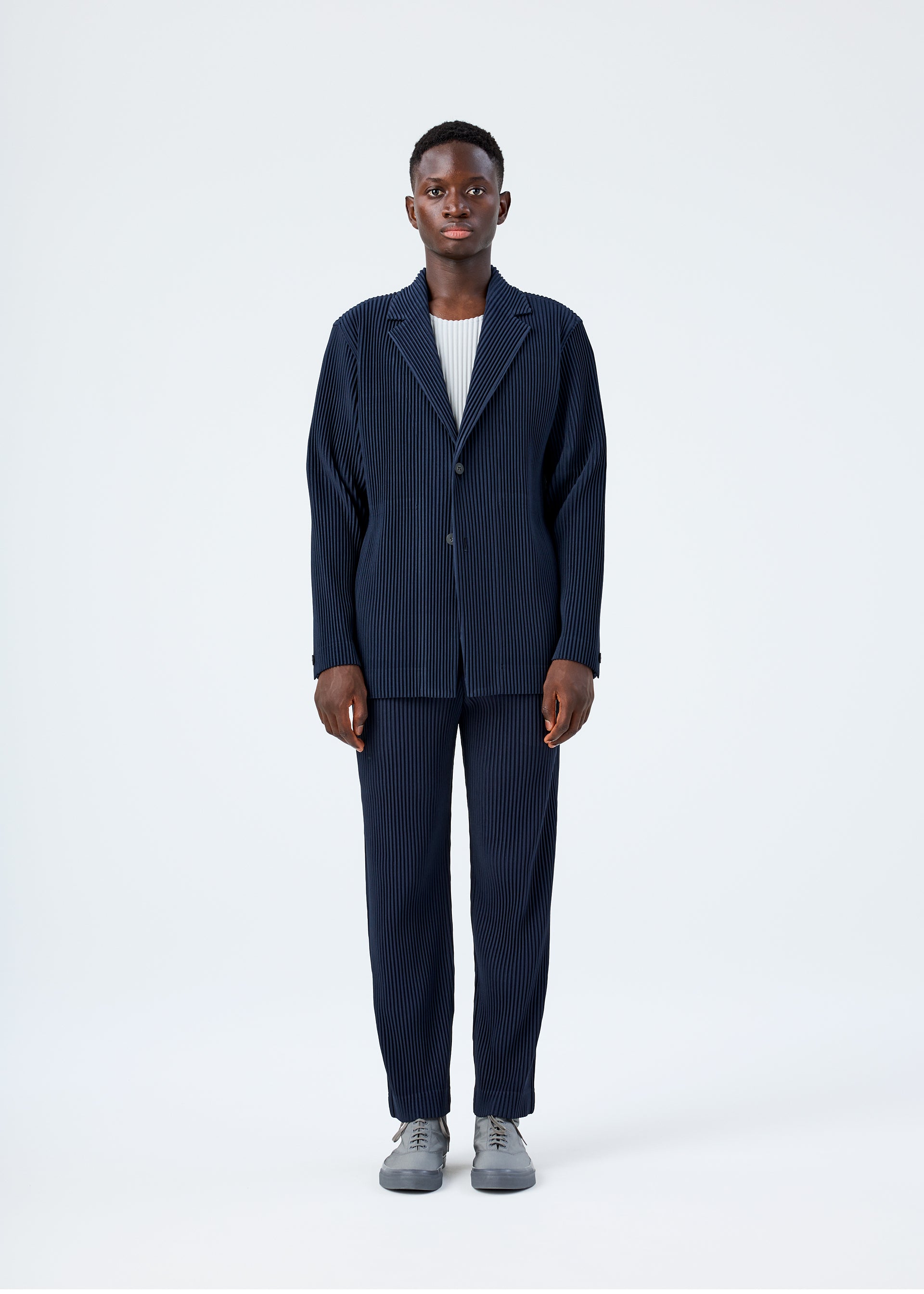 Issey Miyake Basics plisované sako černé skladné