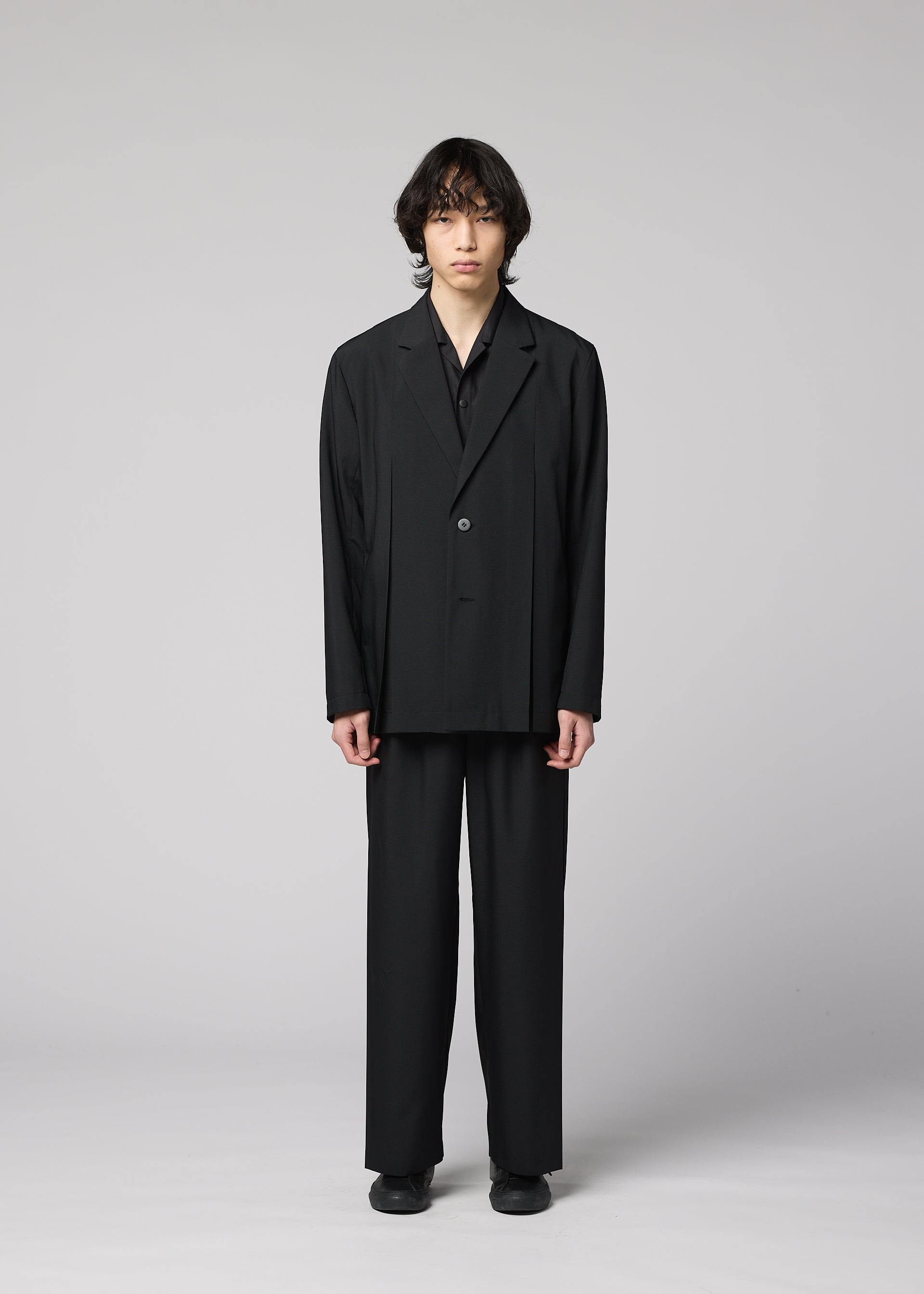 Issey Miyake Wings Black pánské sako black 2