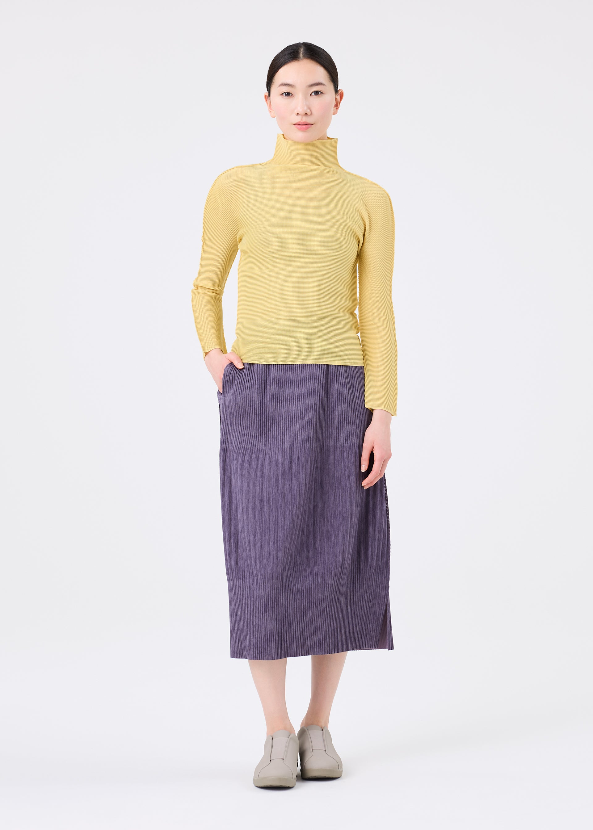 Issey Miyake Mix Fine Knit Pleats sukně béžová plisovaná
