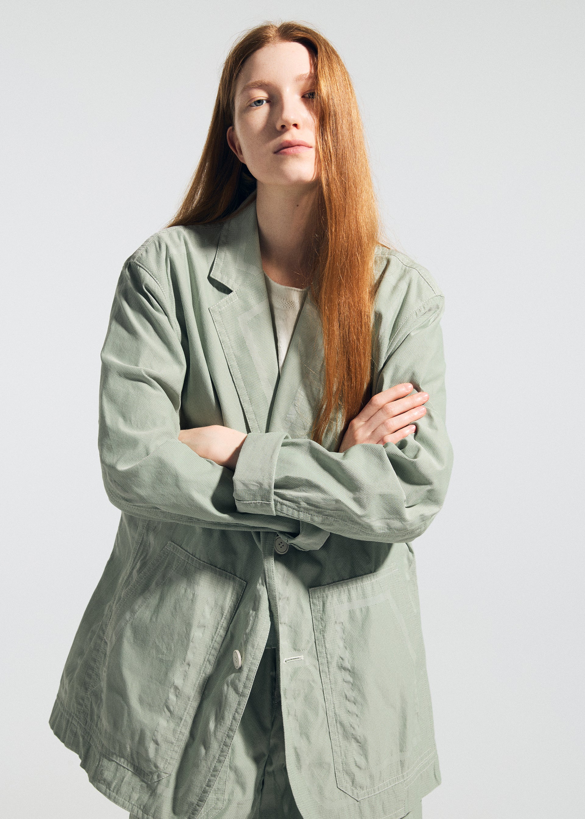 Issey Miyake Type-U 001 bunda ivory tvarovací