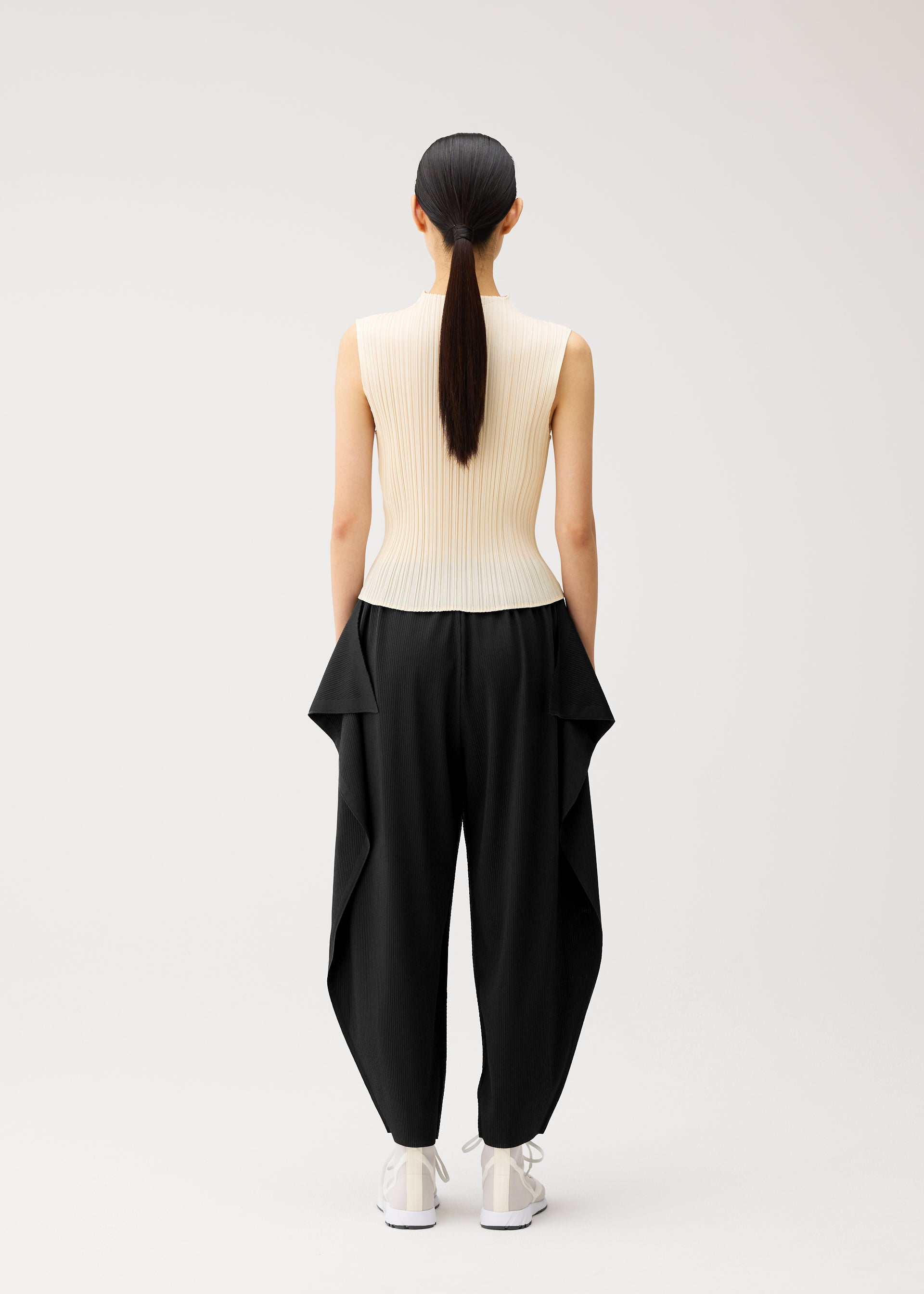 Issey Miyake A-Poc Bottoms plisované kalhoty black