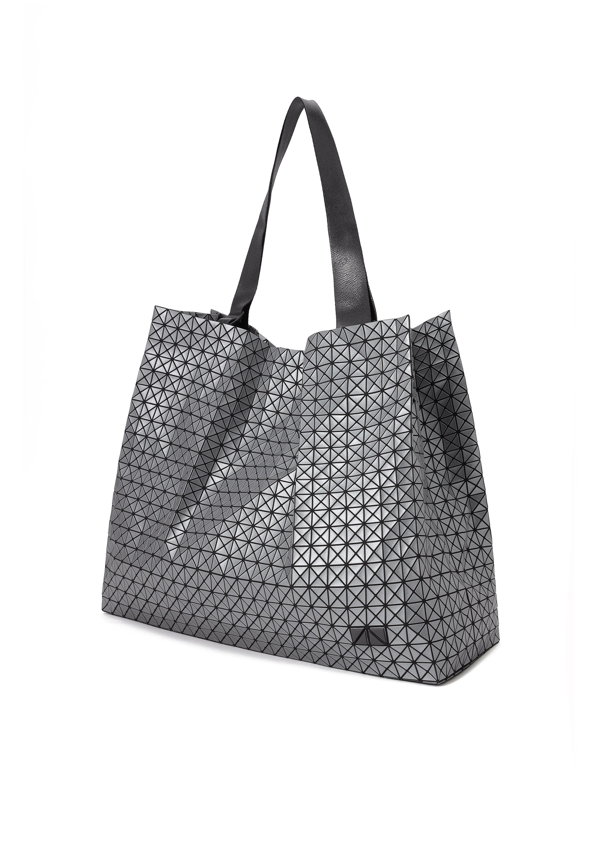 Issey Miyake Cart Reflector tote Charcoal Gray reflexní
