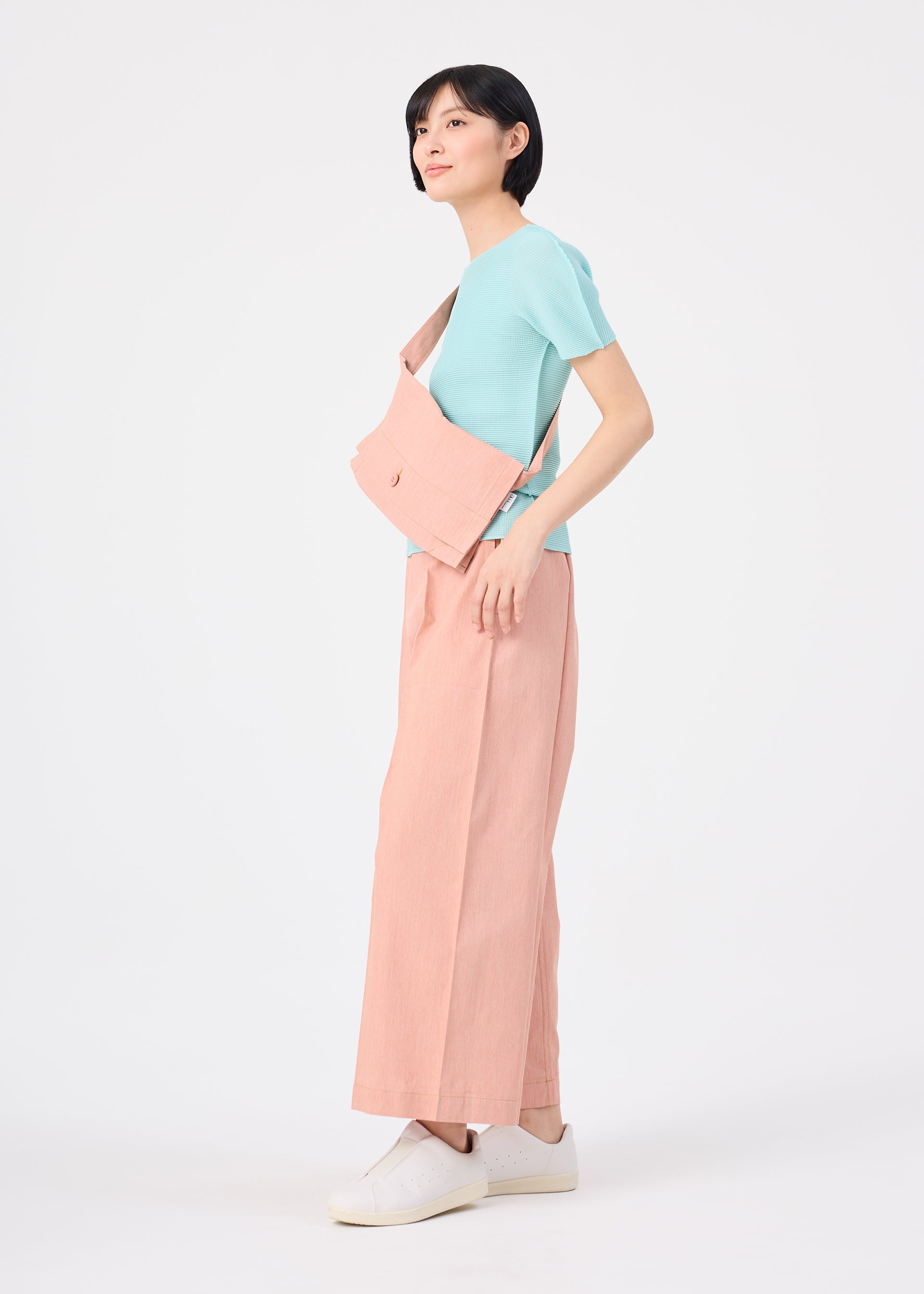 Issey Miyake Flat Denim kabelka přes rameno indigová