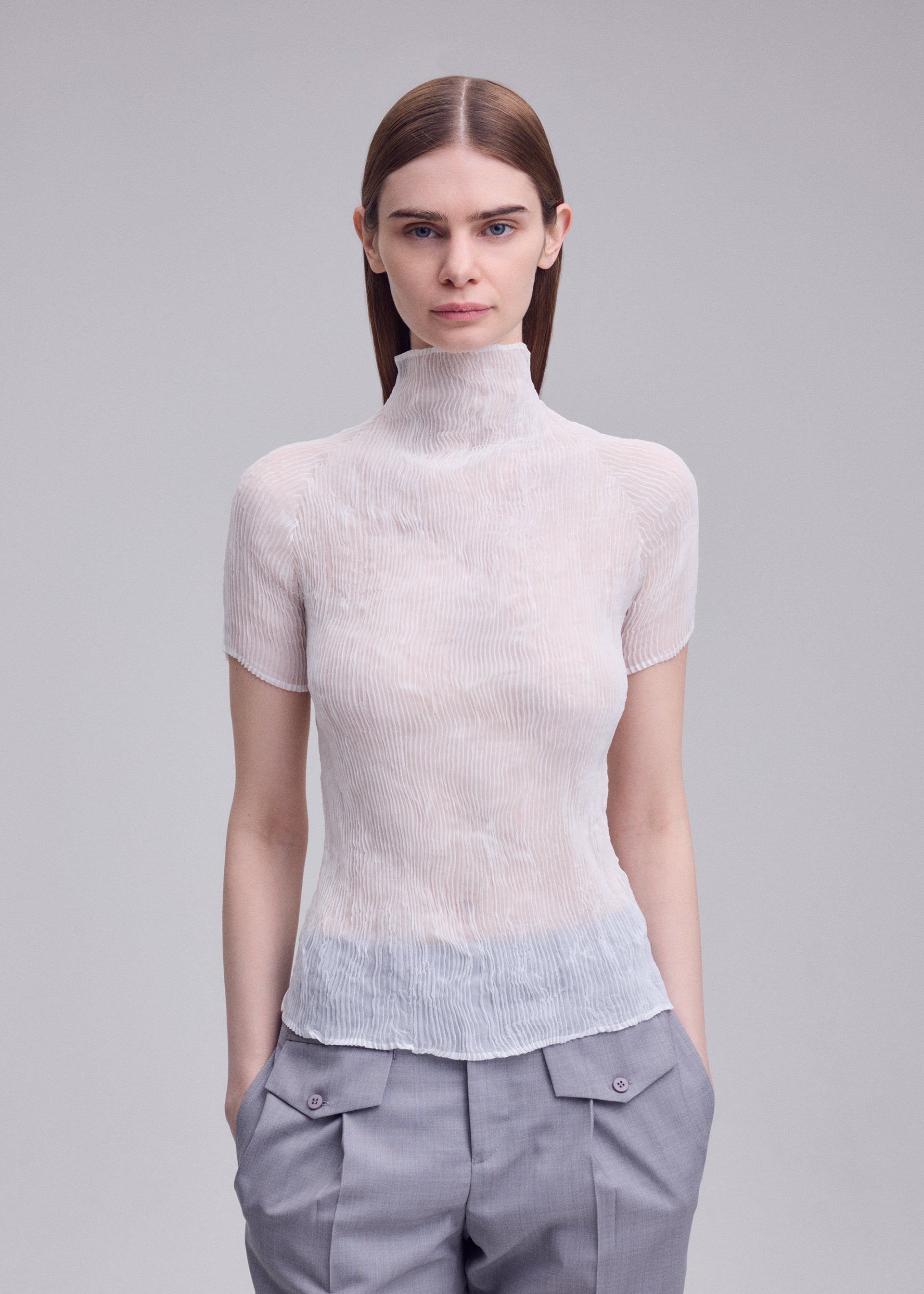 Issey Miyake Chiffon Twist BK/WT-68 top bílý vel. 2