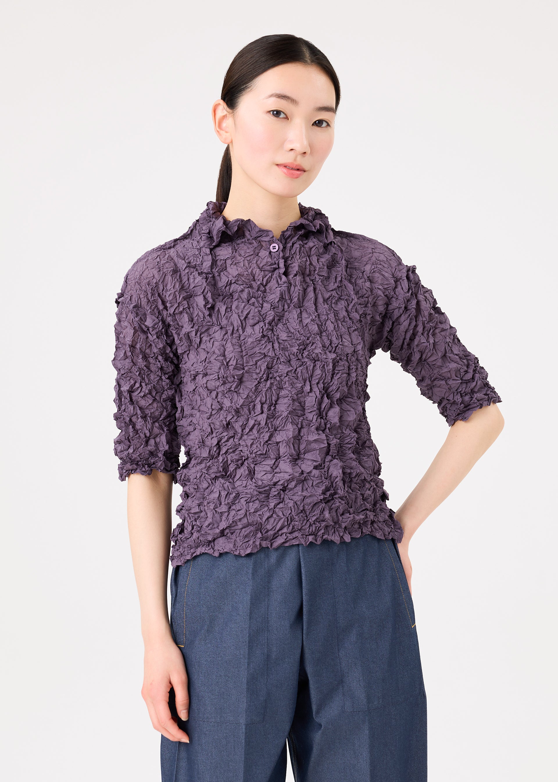 Issey Miyake Me Meringue Top taupe plisovaný
