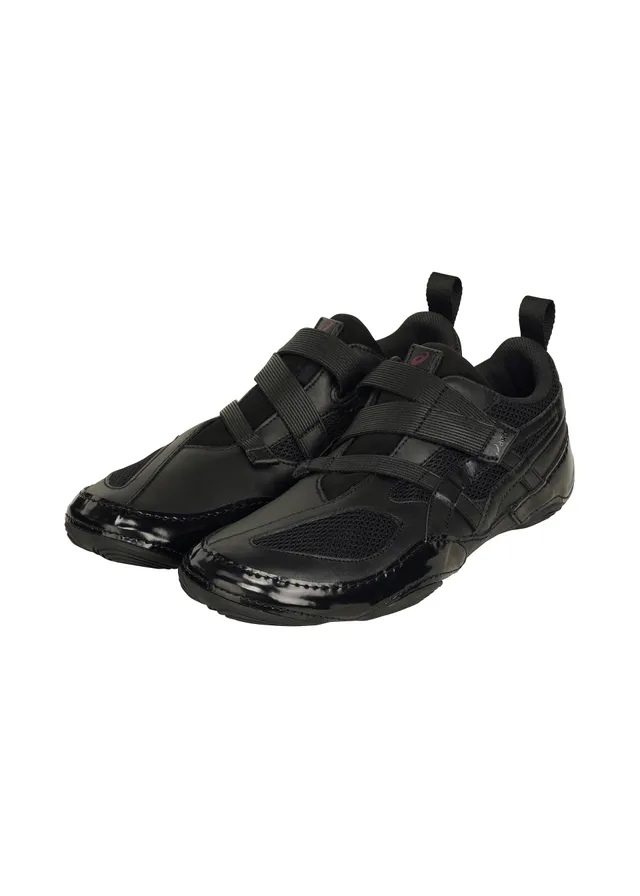 Issey Miyake Foot Hyper Taping tenisky black