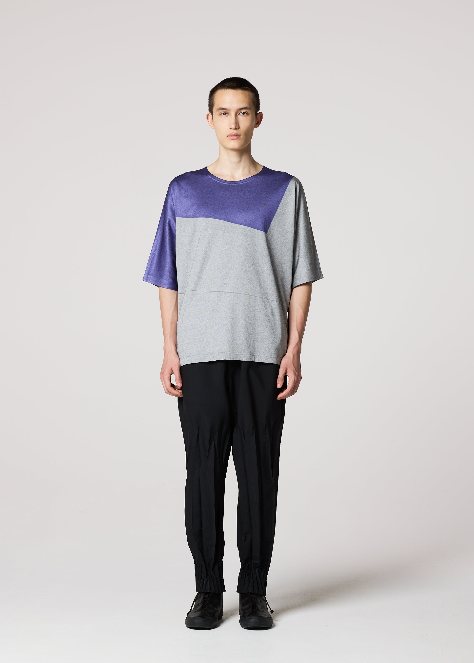 Issey Miyake Geometry Plating pánské tričko černé 3