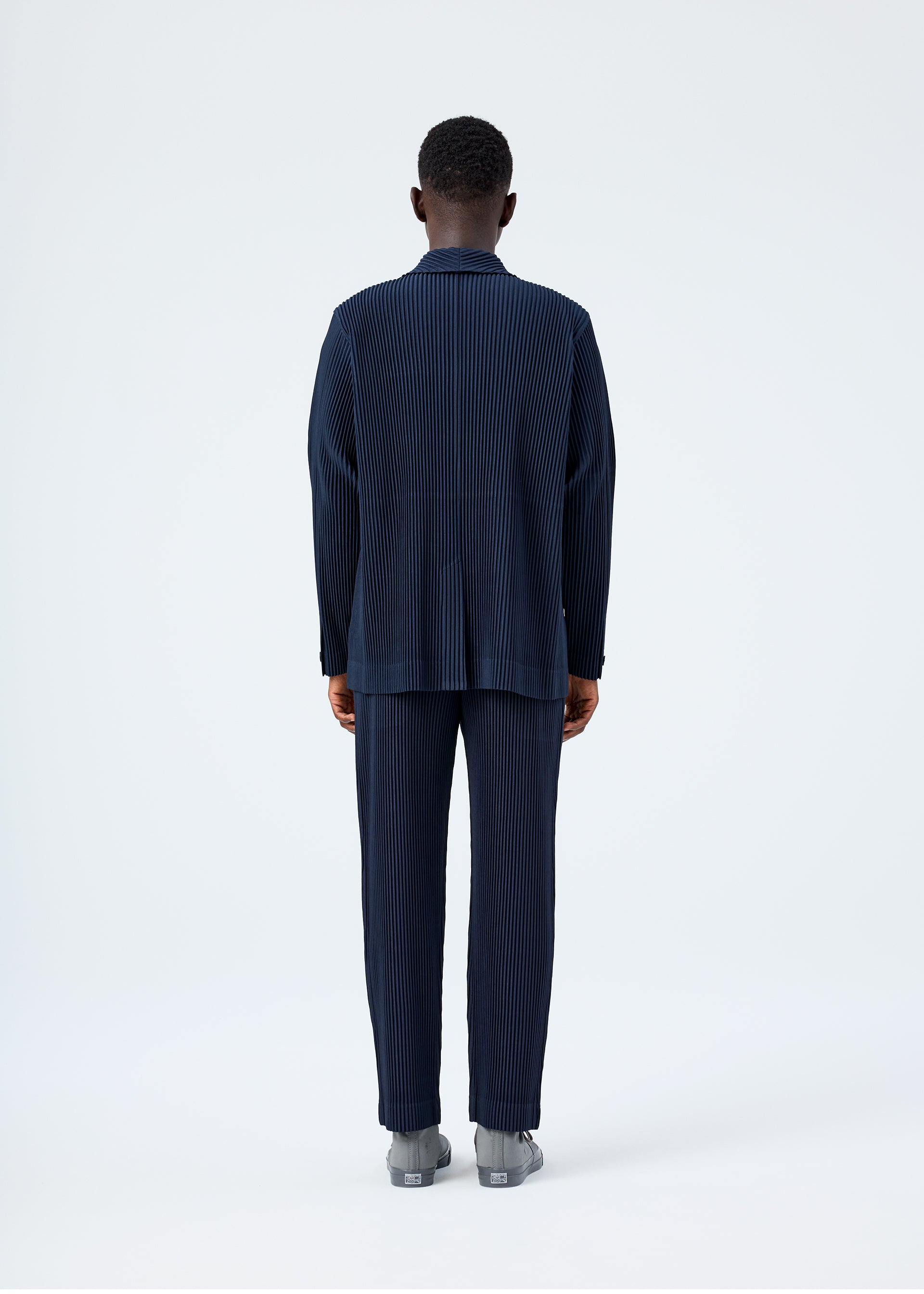 Issey Miyake Basics plisované sako černé skladné