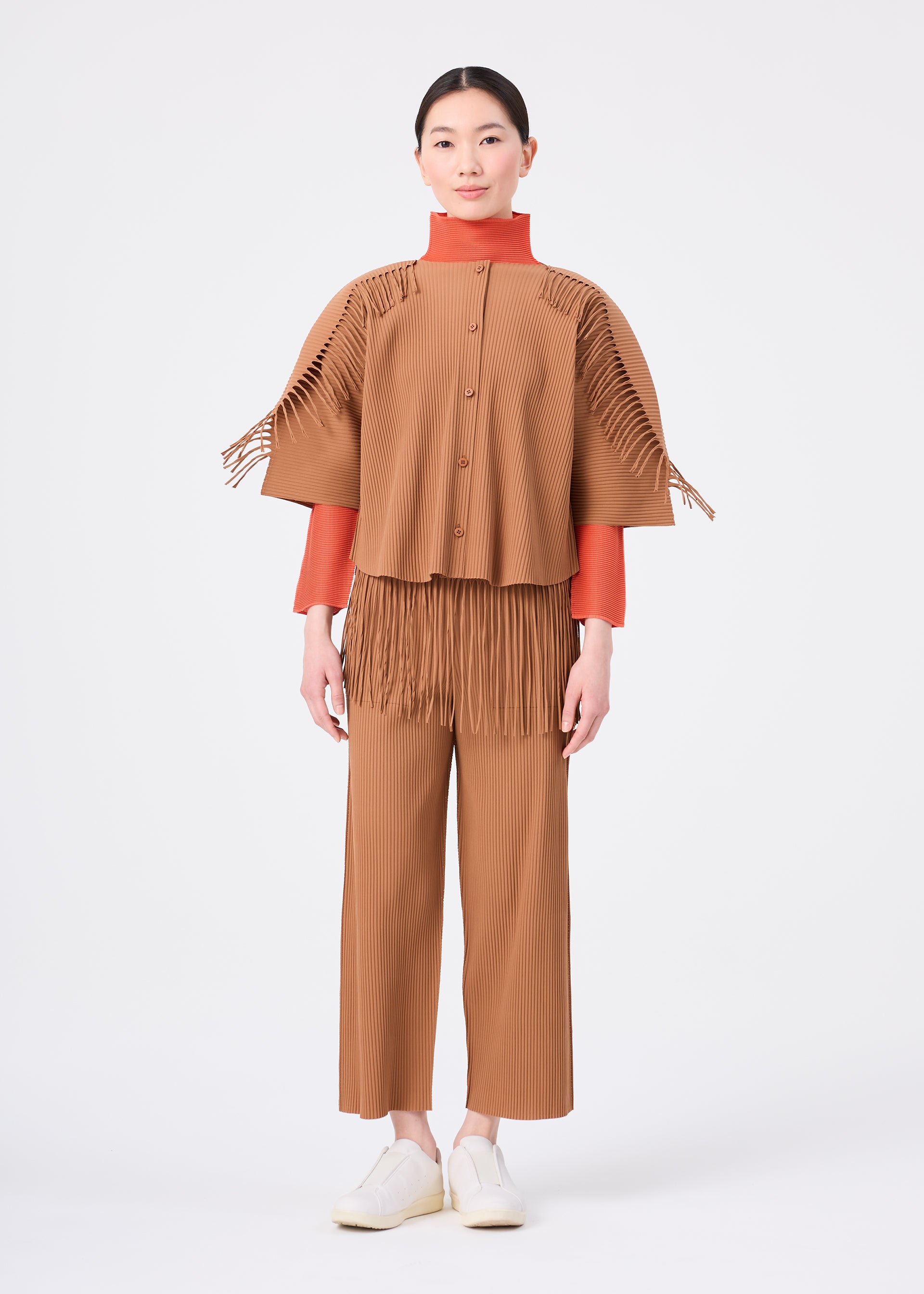 Issey Miyake Leaf Pleats MI64KF527 kalhoty černé plisé