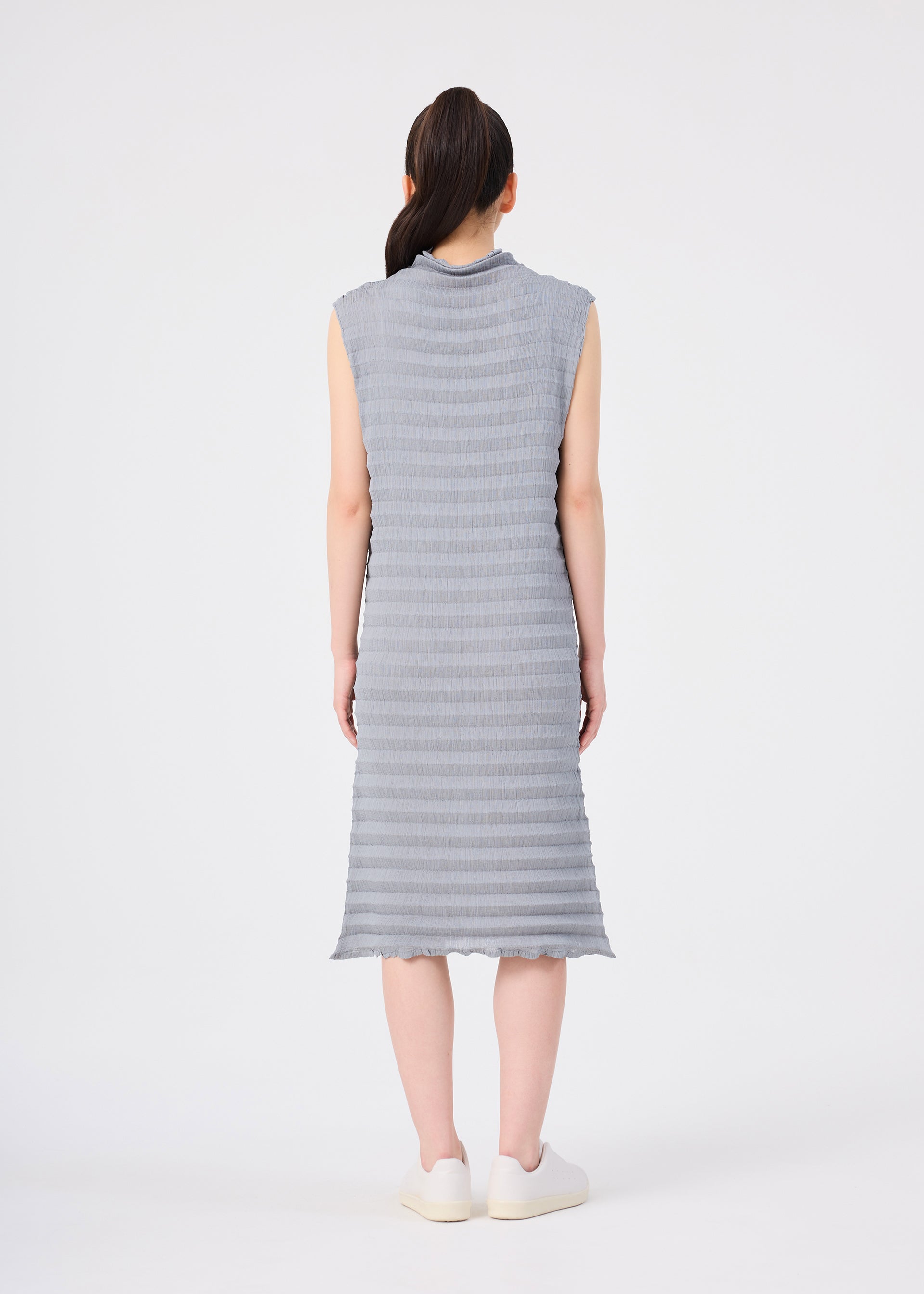 Issey Miyake Accordion See-Through Crepe šaty šedá průsvitné