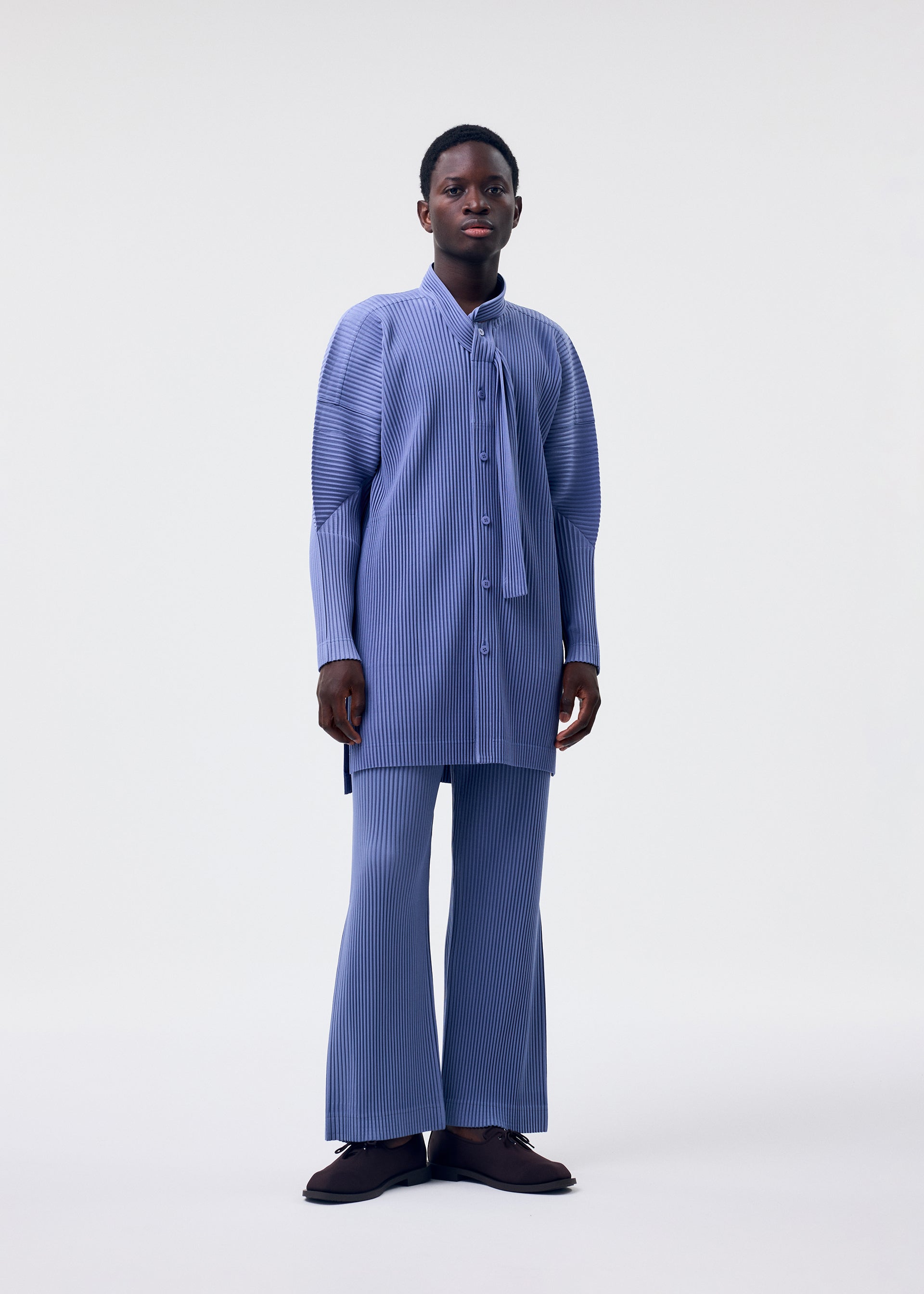Issey Miyake Monthly Colors February košile černá