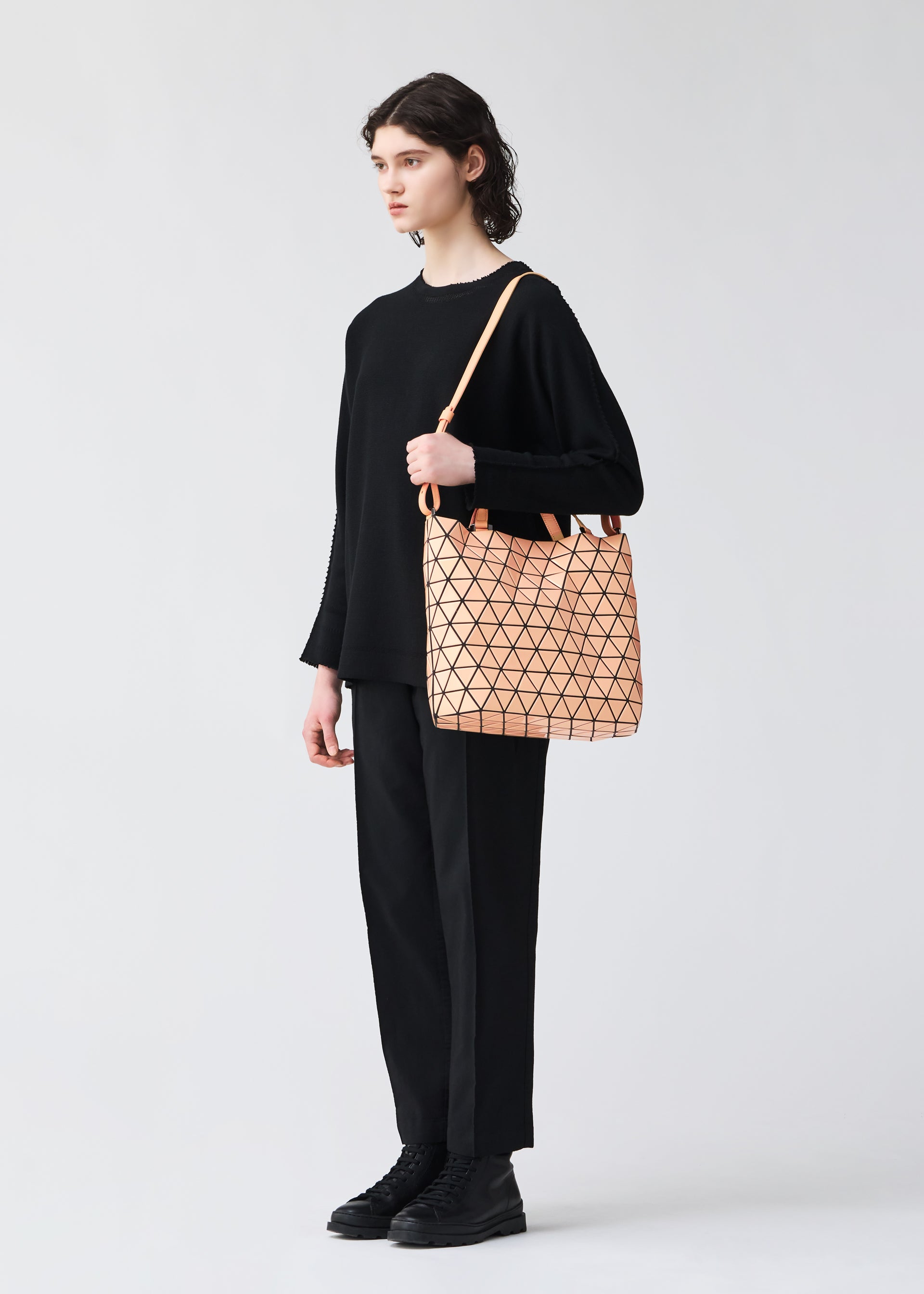 Issey Miyake Crystal Gloss kabelka Dark Gray