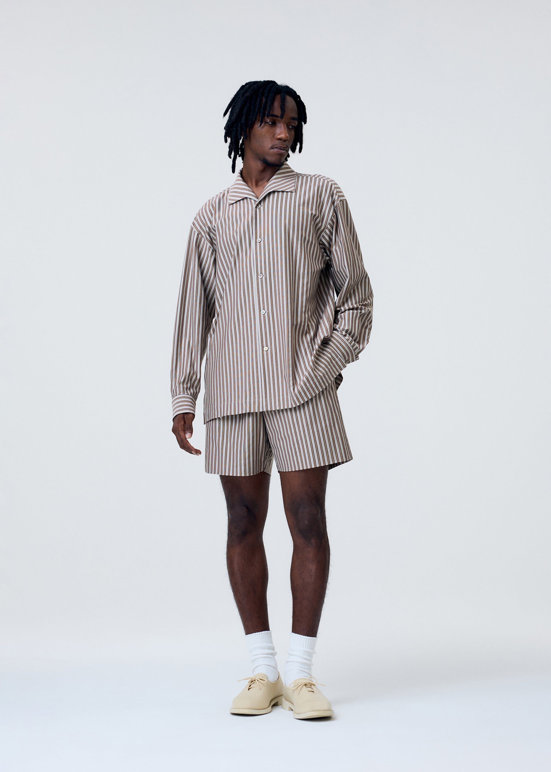 Homme Plissé Issey Miyake Stripe Jersey kraťasy hnědé