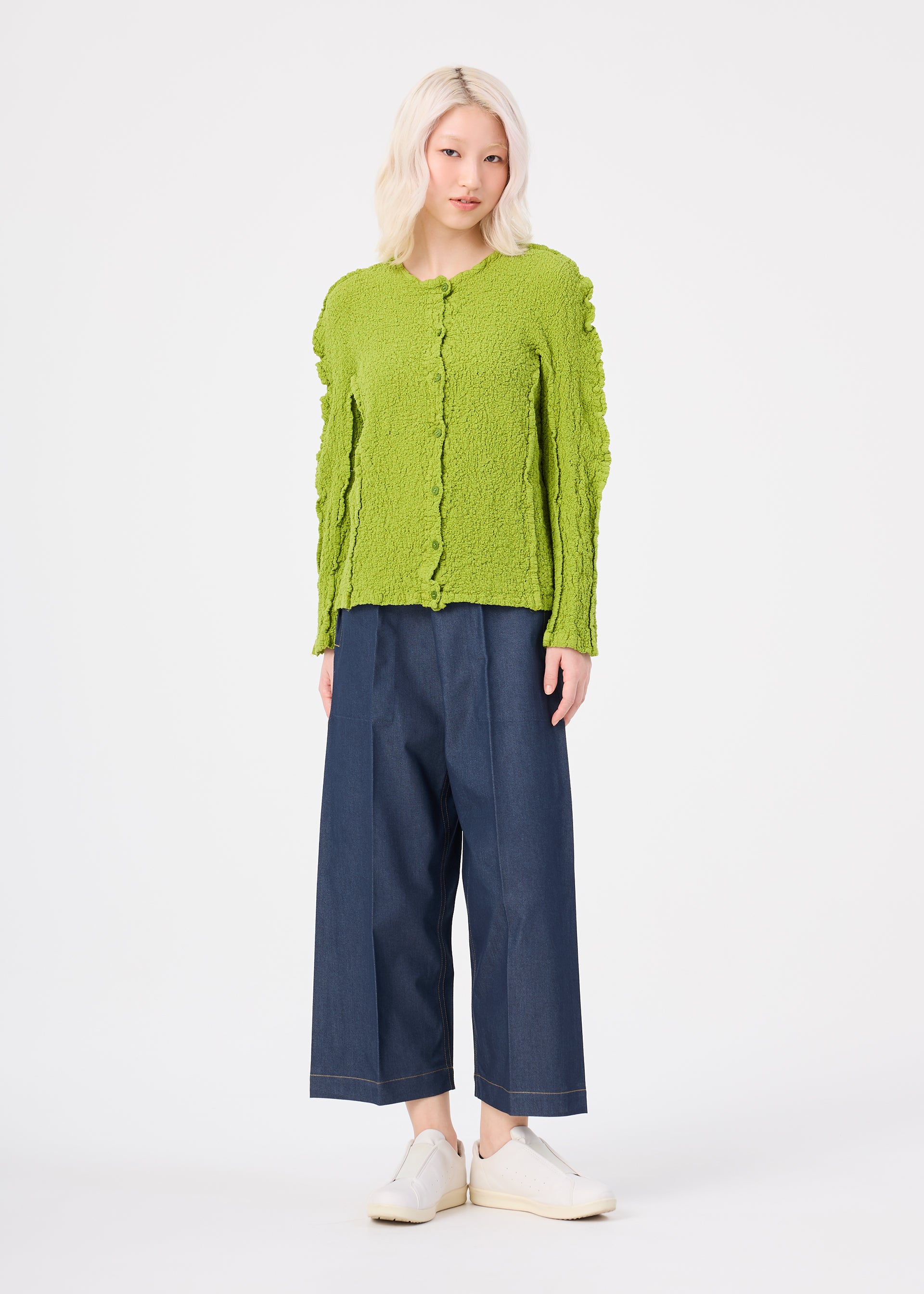 Issey Miyake Round Cauliflower kardigan taupe