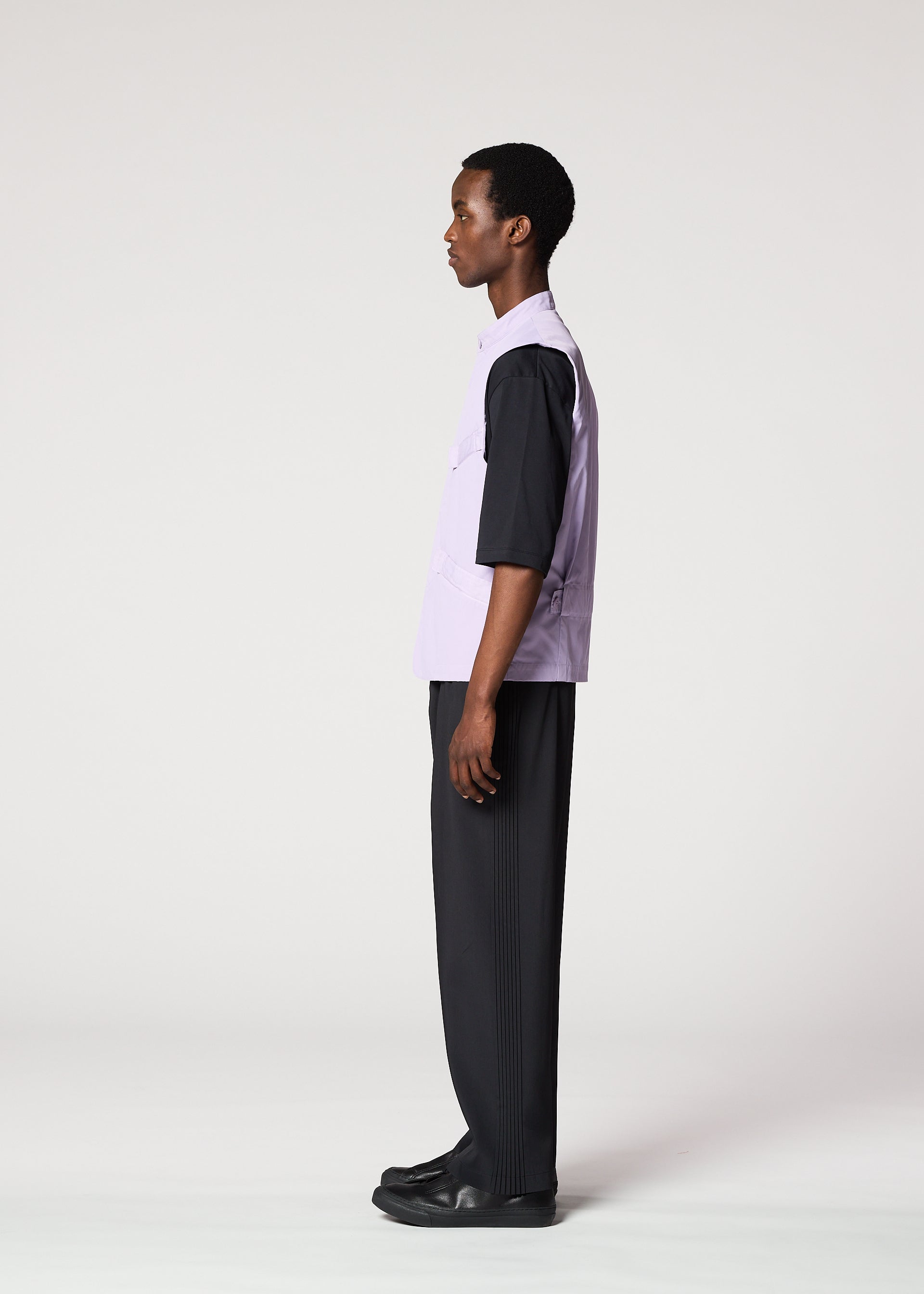 Issey Miyake Resilience vesta černá lehká