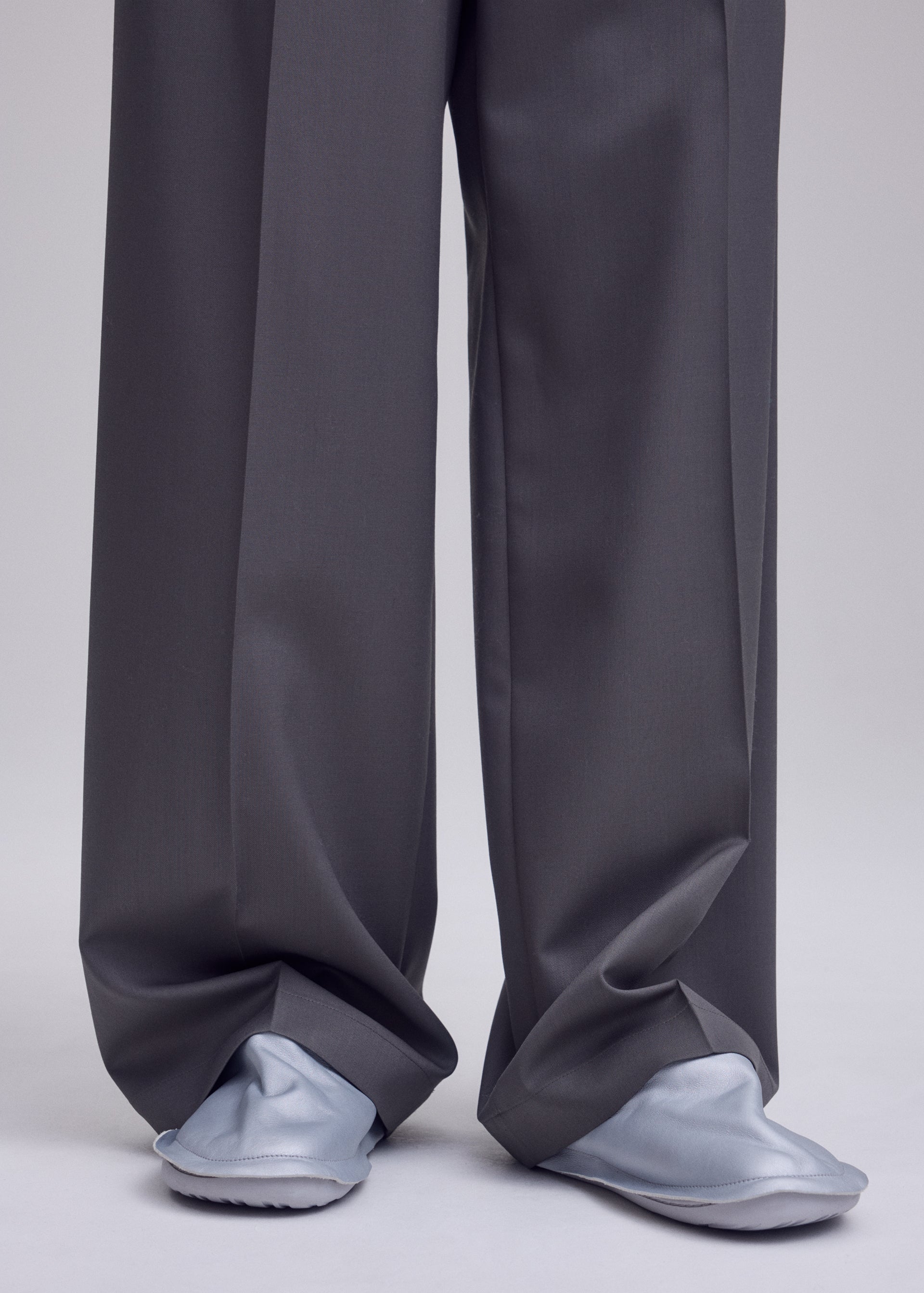 Issey Miyake Peu Form boty černé kožené
