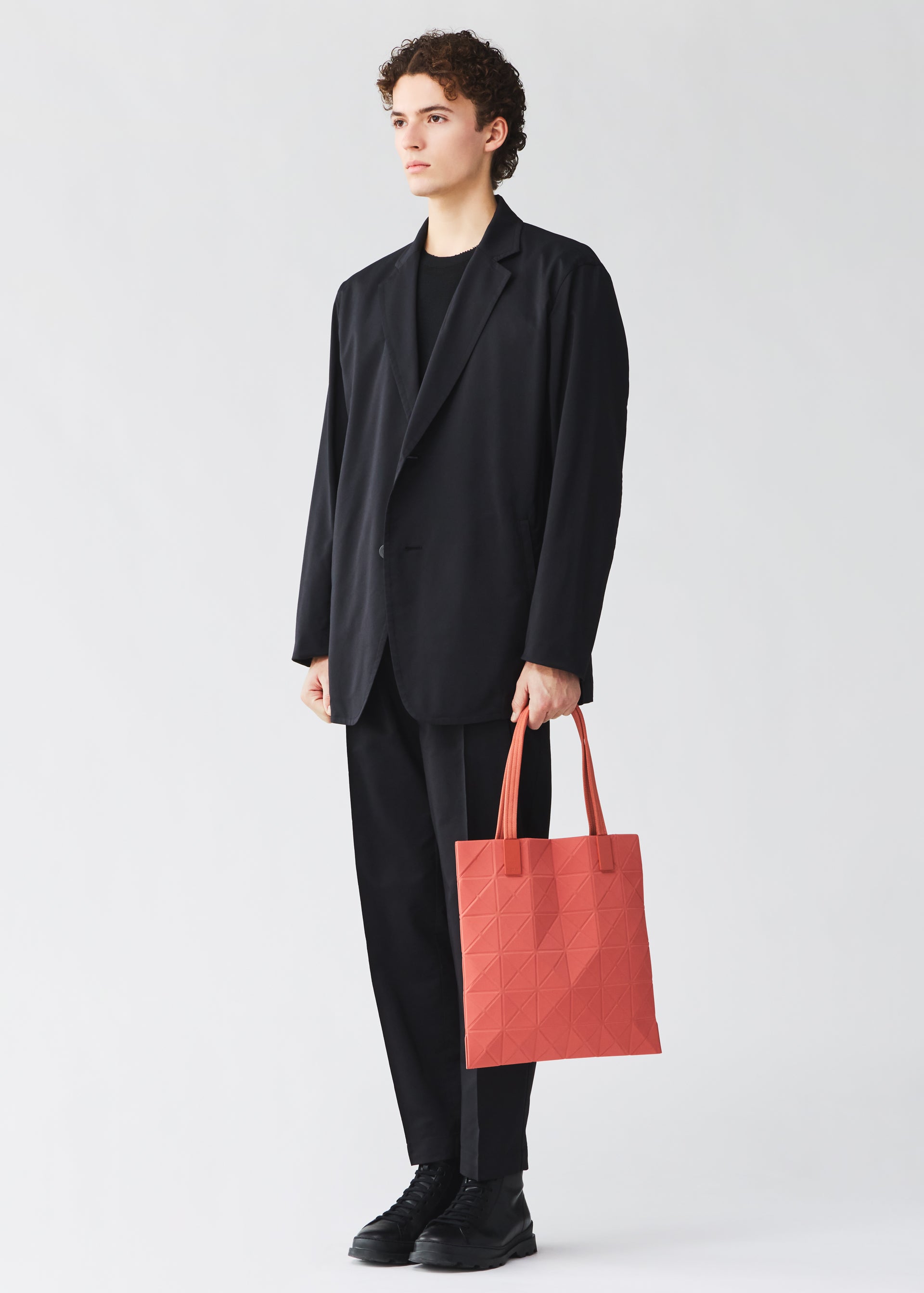 Issey Miyake TRACK tote taška černá na notebook