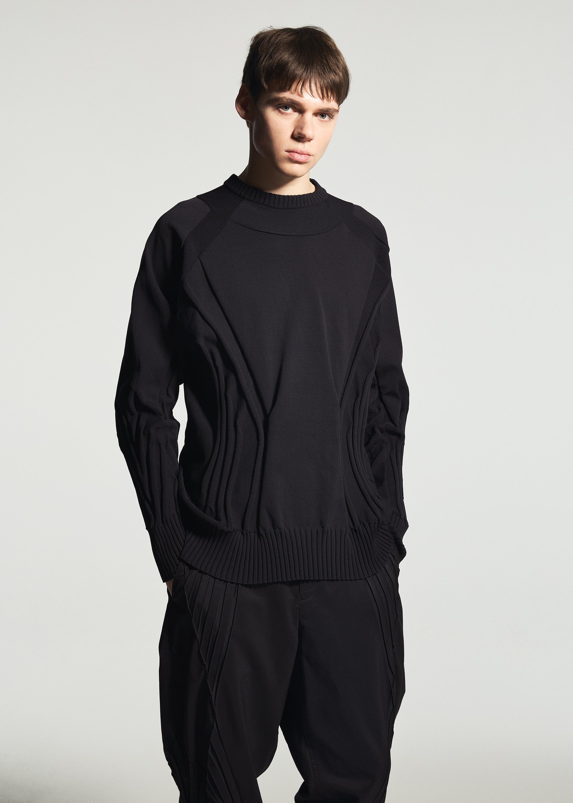 Issey Miyake Type-K 001 pletený top černý