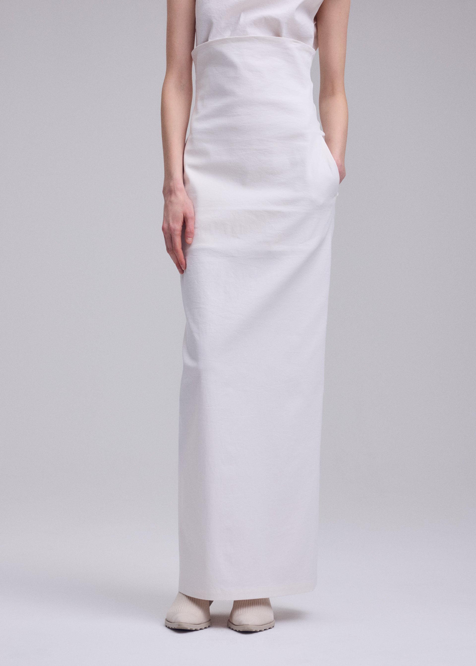 Issey Miyake Allow sukně off-white dlouhá washi