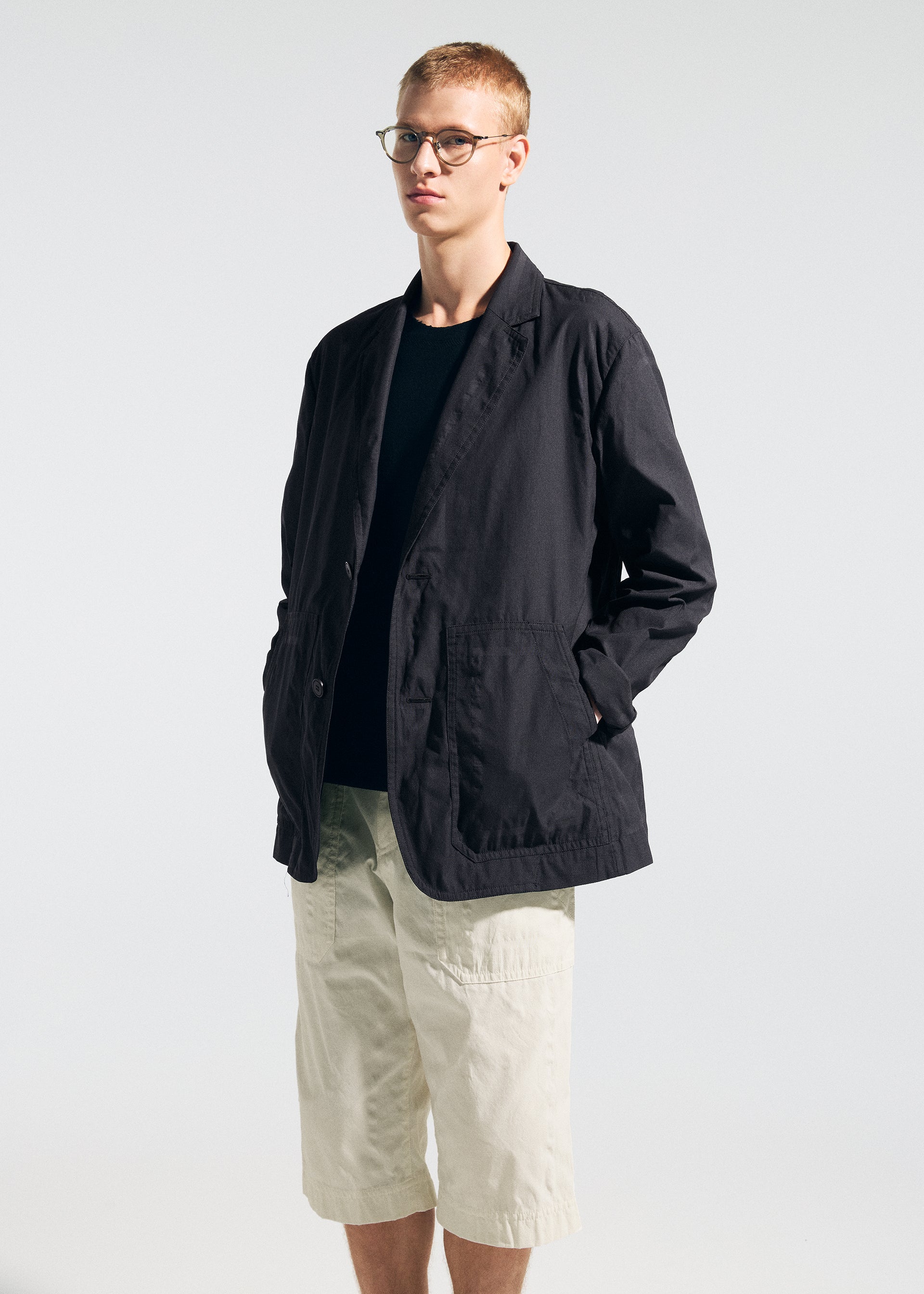 Issey Miyake Type-U 001 kraťasy ivory tvarovatelé