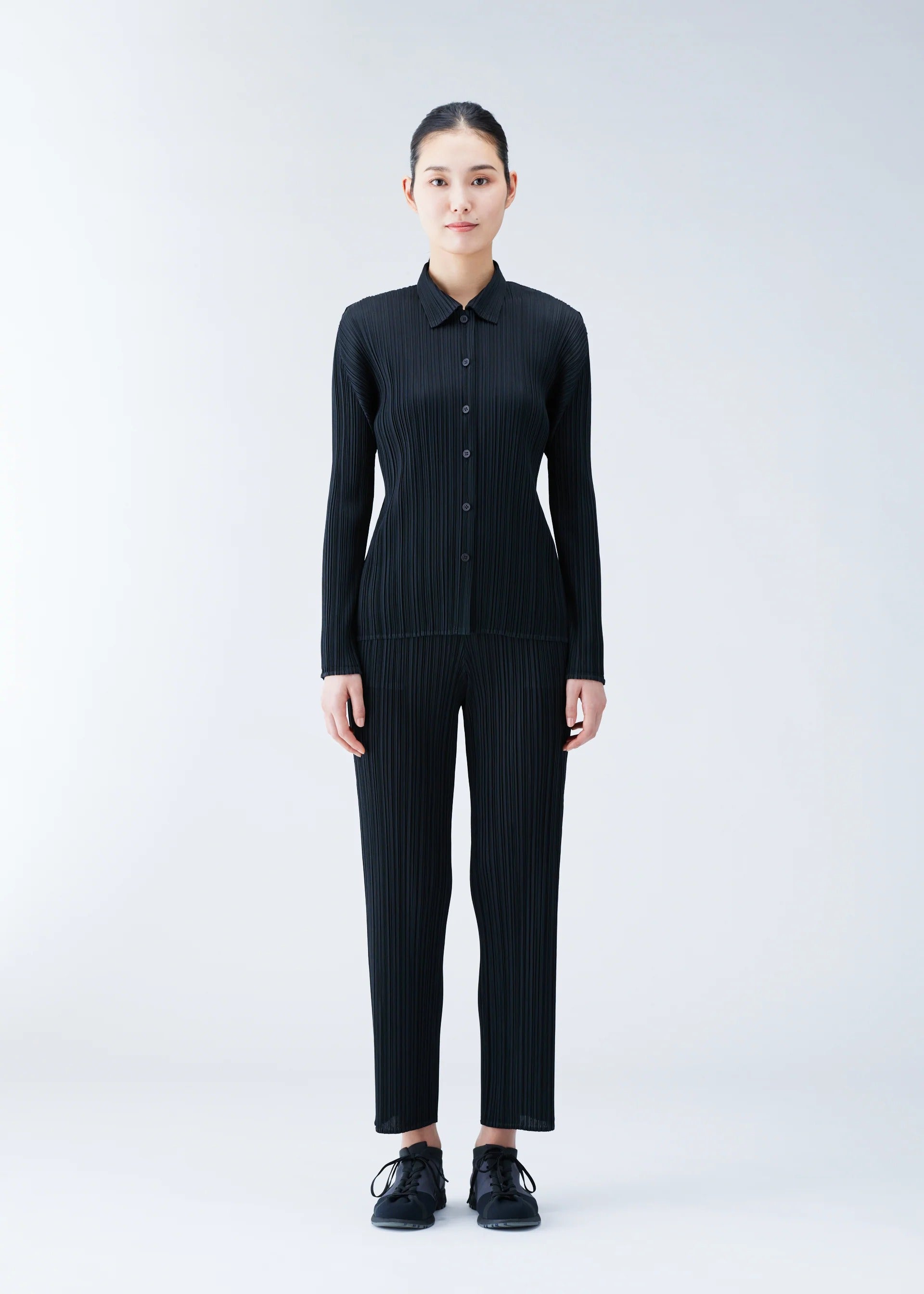 Issey Miyake Basics košile Light Gray vel. 3 plisovaná