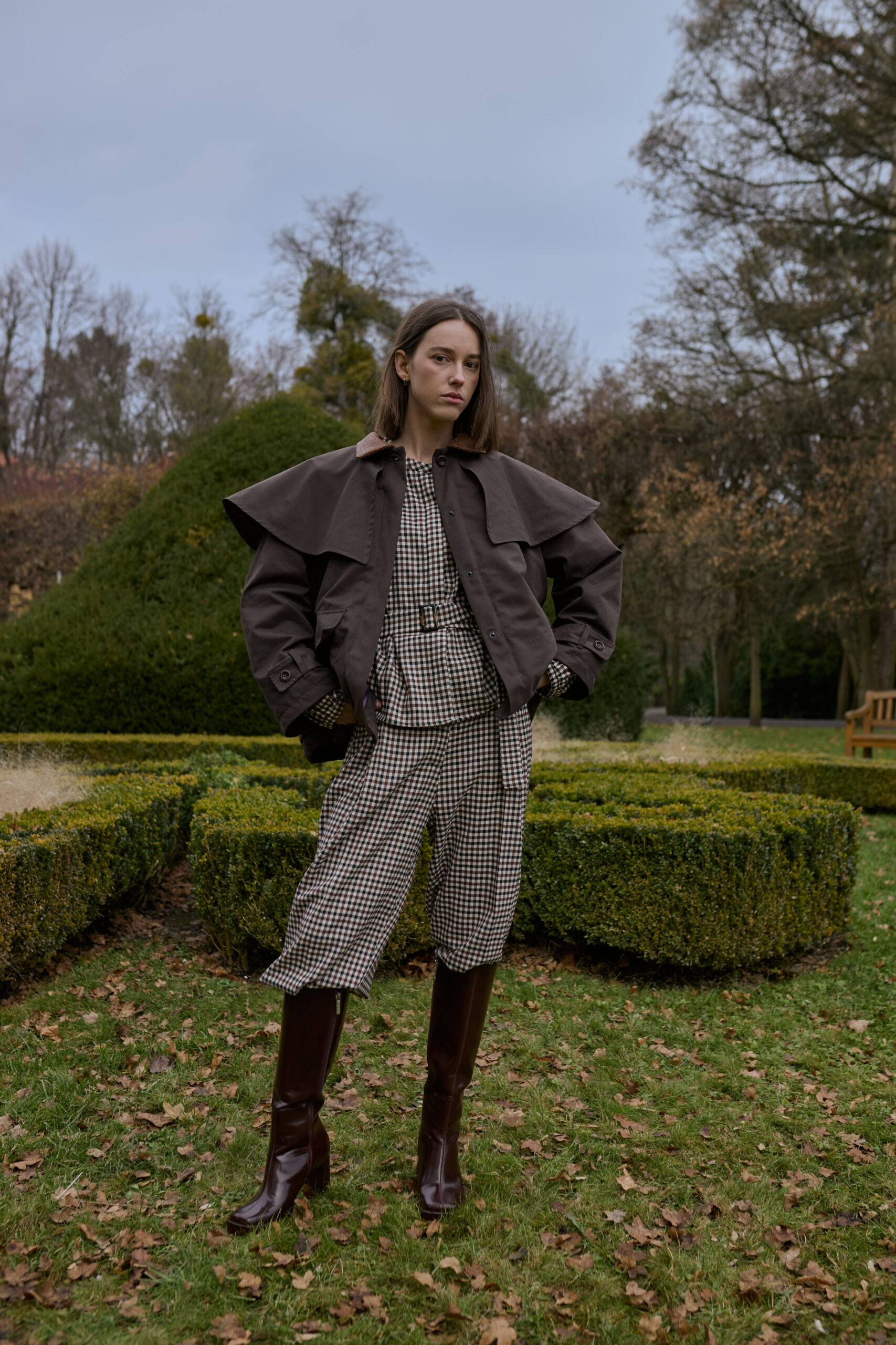 AURELIA & ZWEI FRAUEN Cambridge prošívaný kabát Chocolate