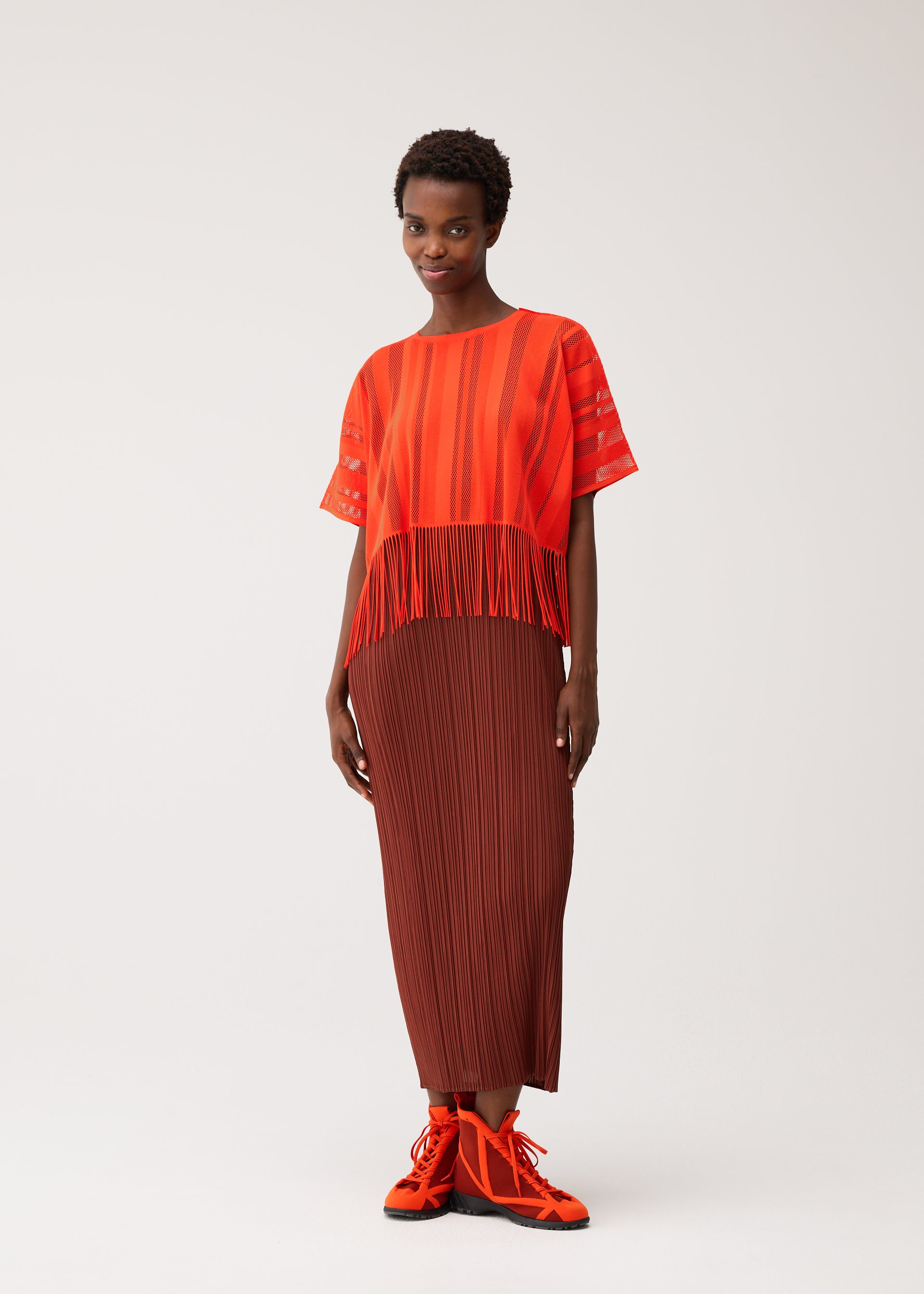 Issey Miyake A-POC Lace top černý s třásněmi