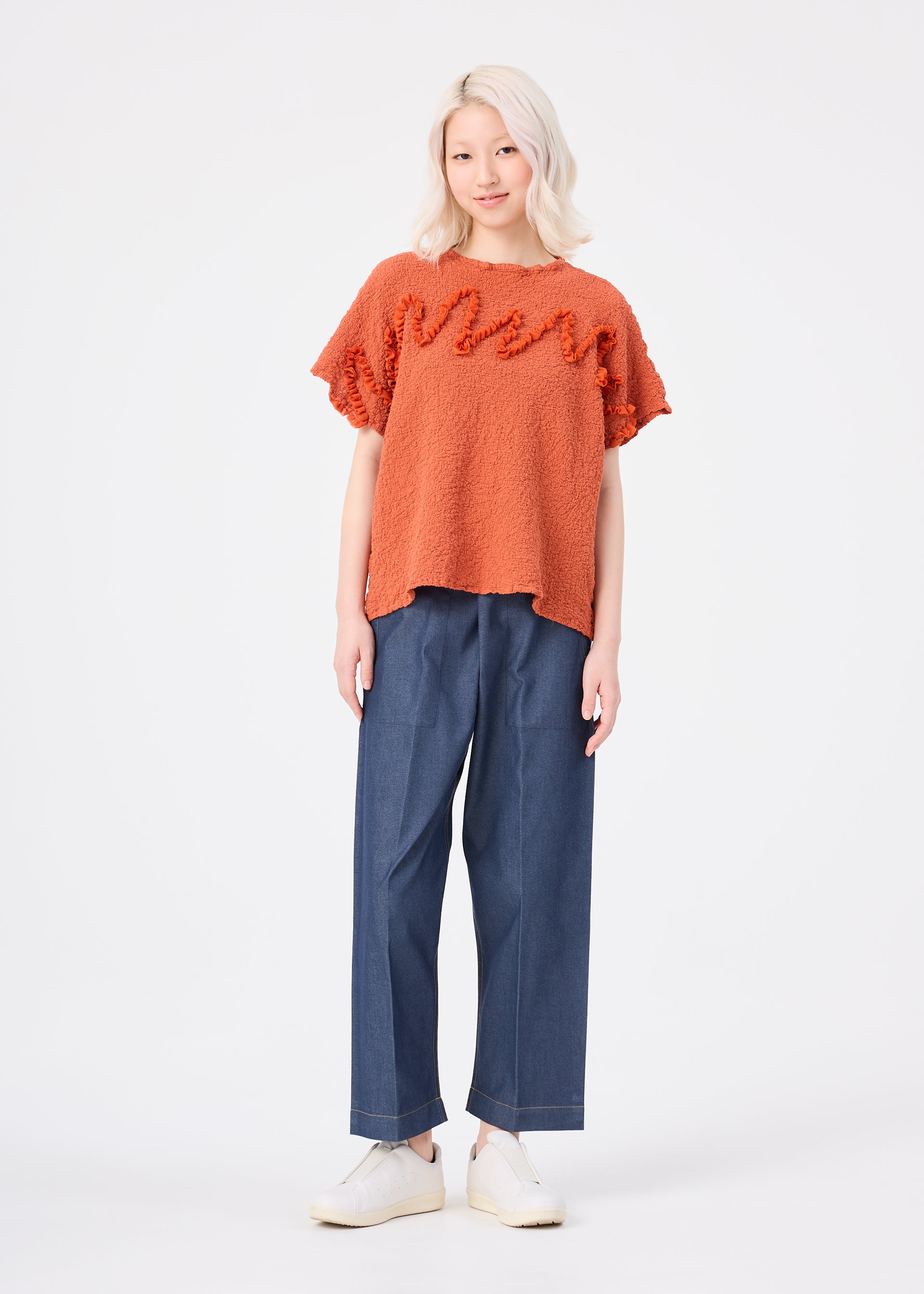 Issey Miyake Leaf Tulle Cauliflower MI64500 top Vermilion bavlna