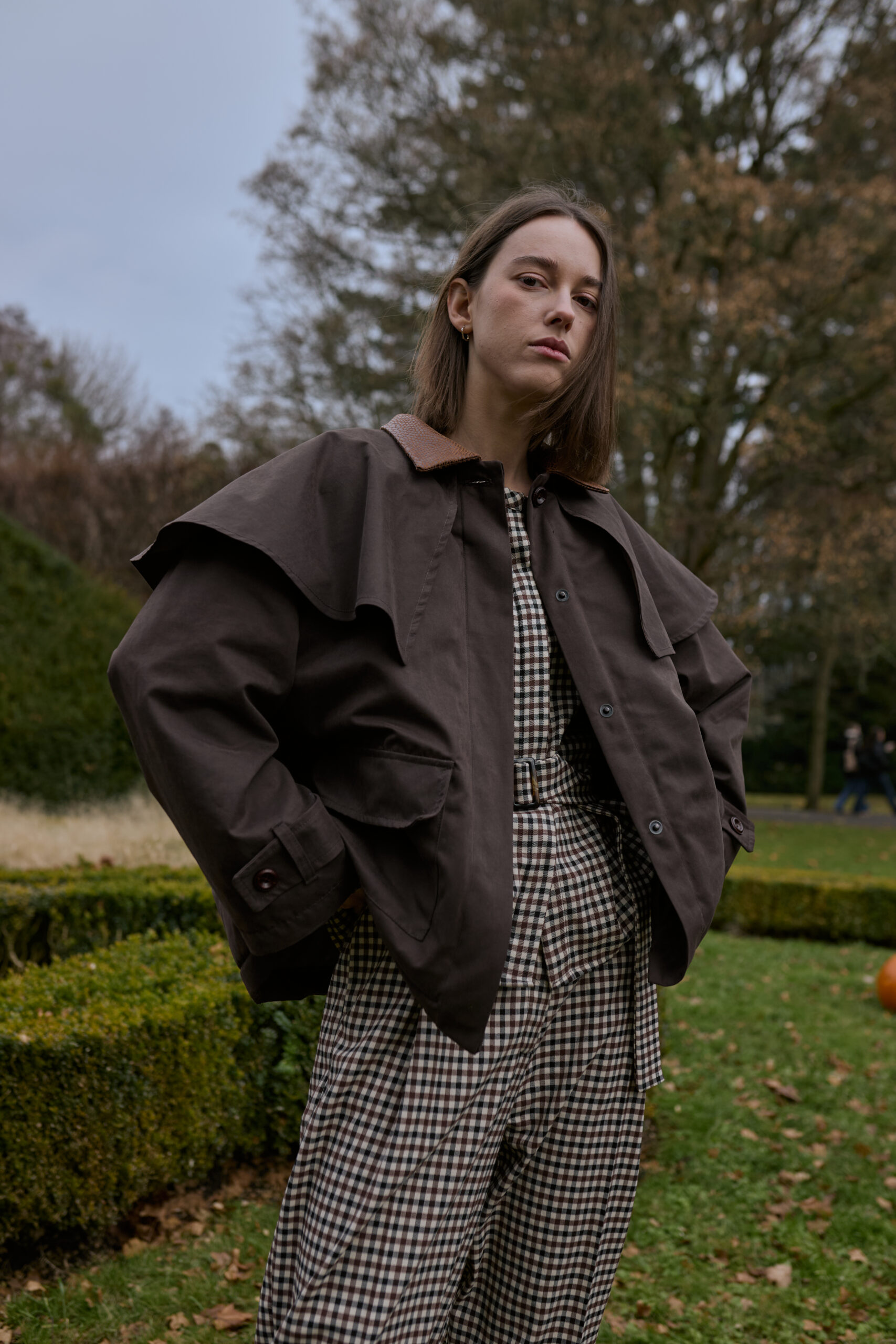 AURELIA & ZWEI FRAUEN Elsa Vintage kalhoty hnědé kostkované