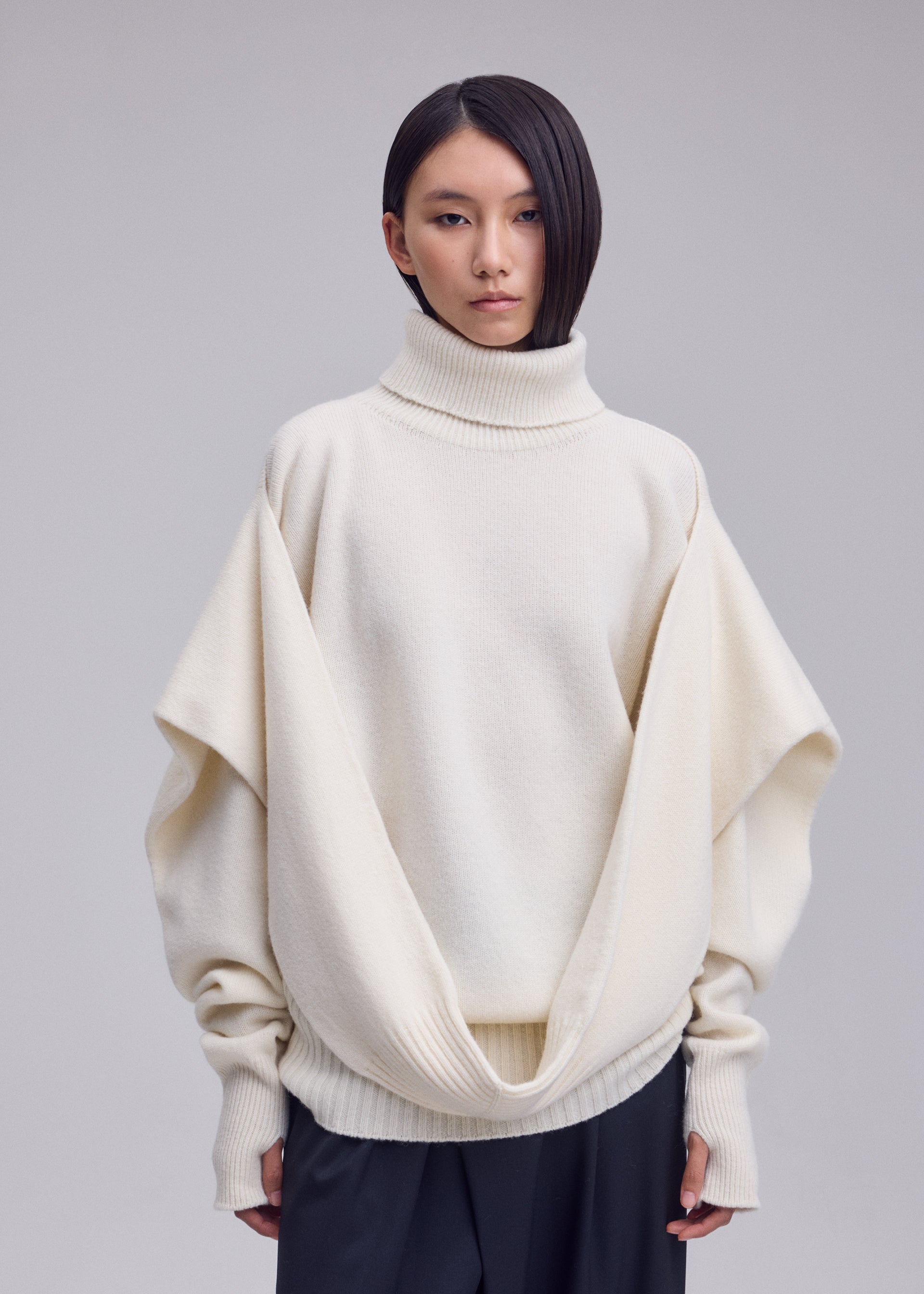Issey Miyake O Knit rolák smetanový vlněný vel. 2