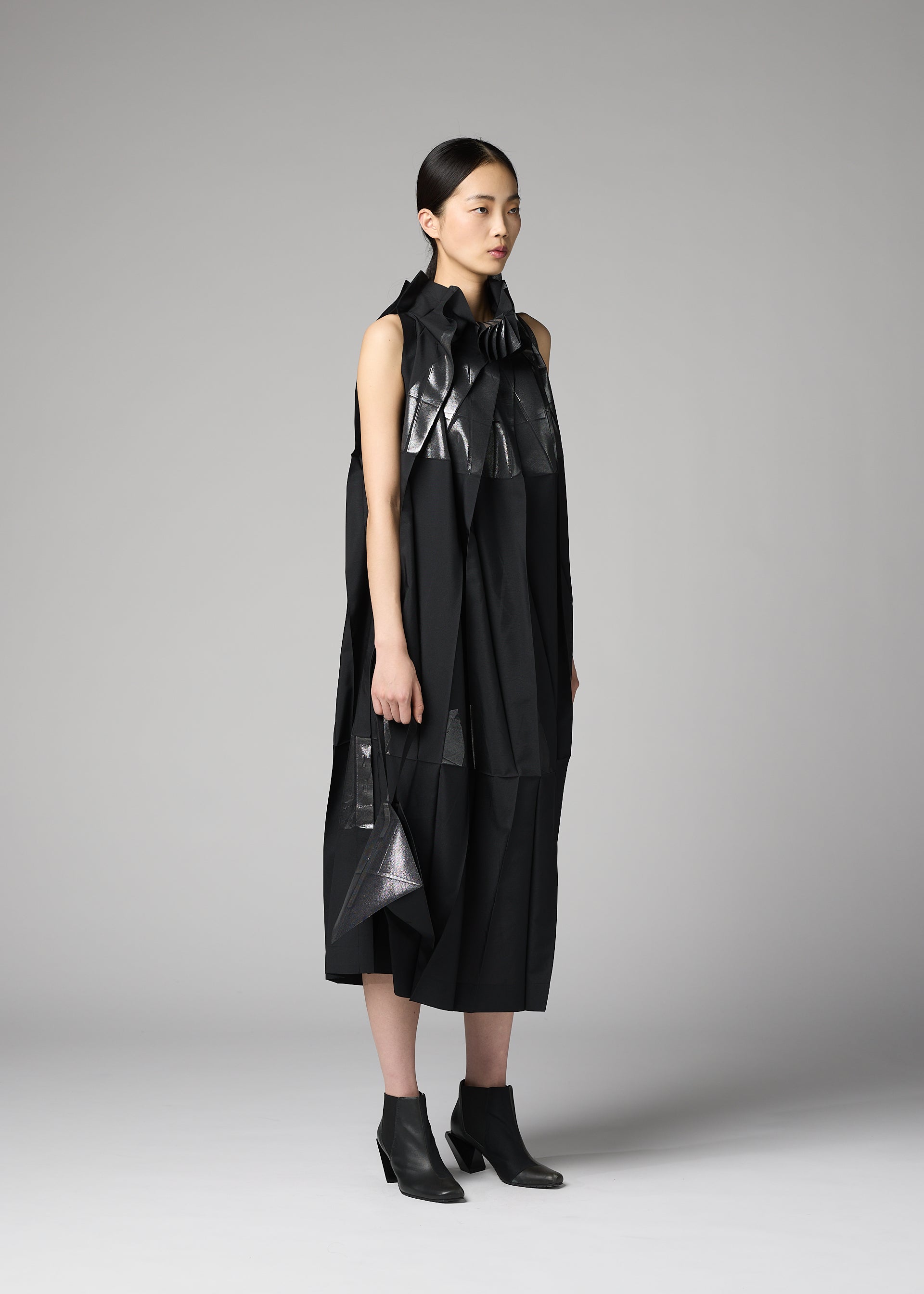 Issey Miyake 132 5. F-BG IL63AG211 kabelka černá skládací