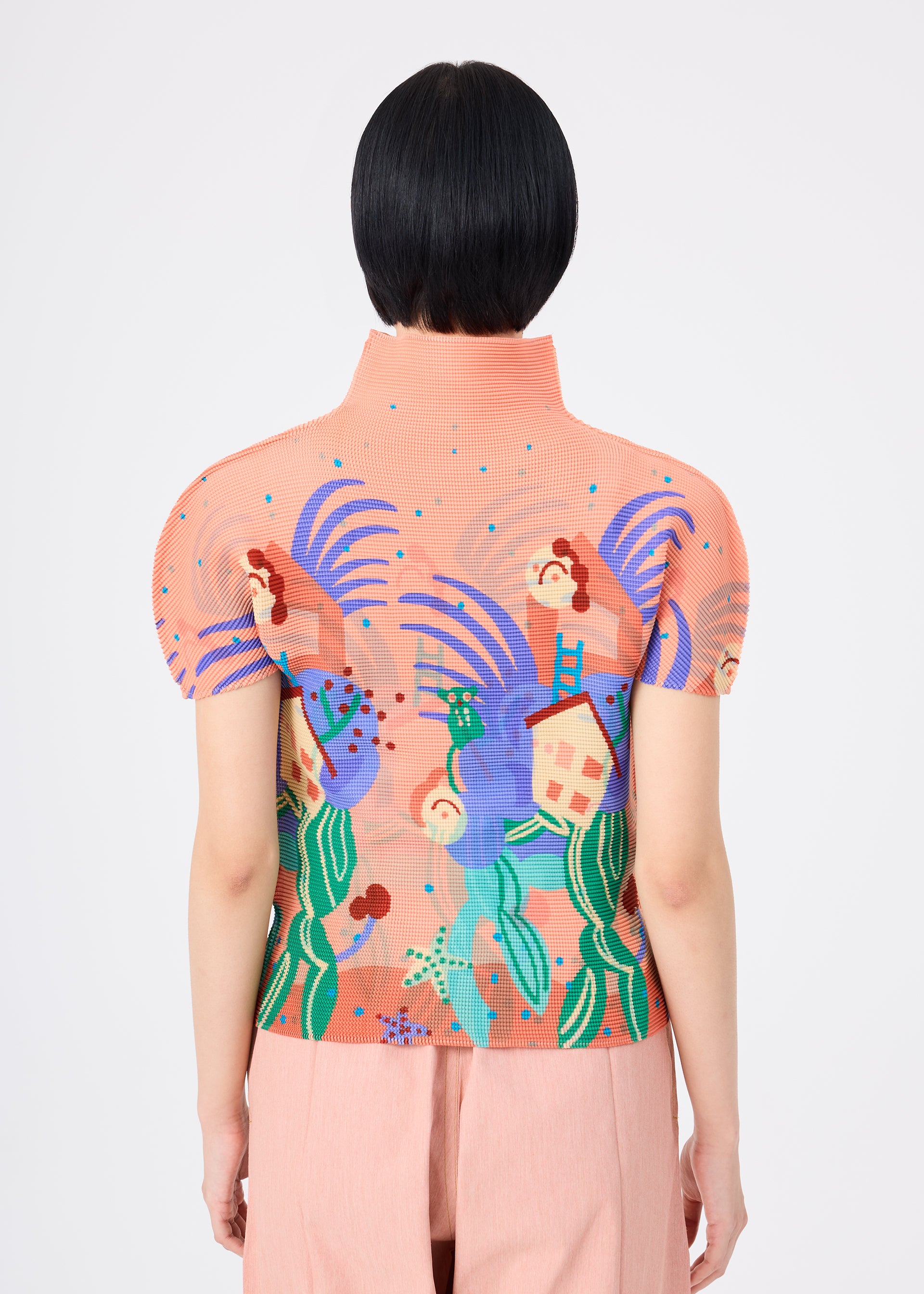 Issey Miyake Island stretch top Salmon Pink