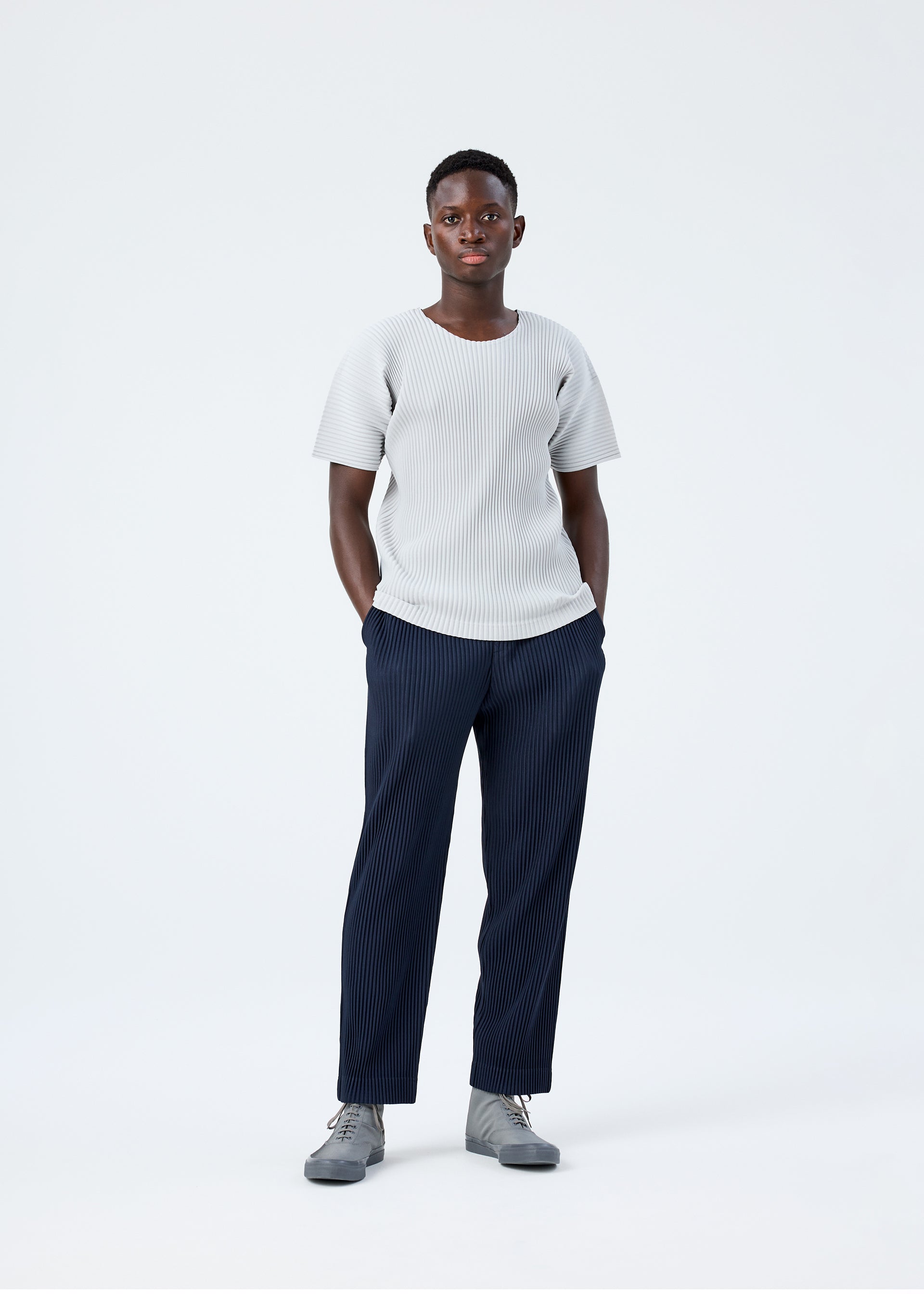 Issey Miyake Basics tričko světle šedá polyesterové kulatý výstřih