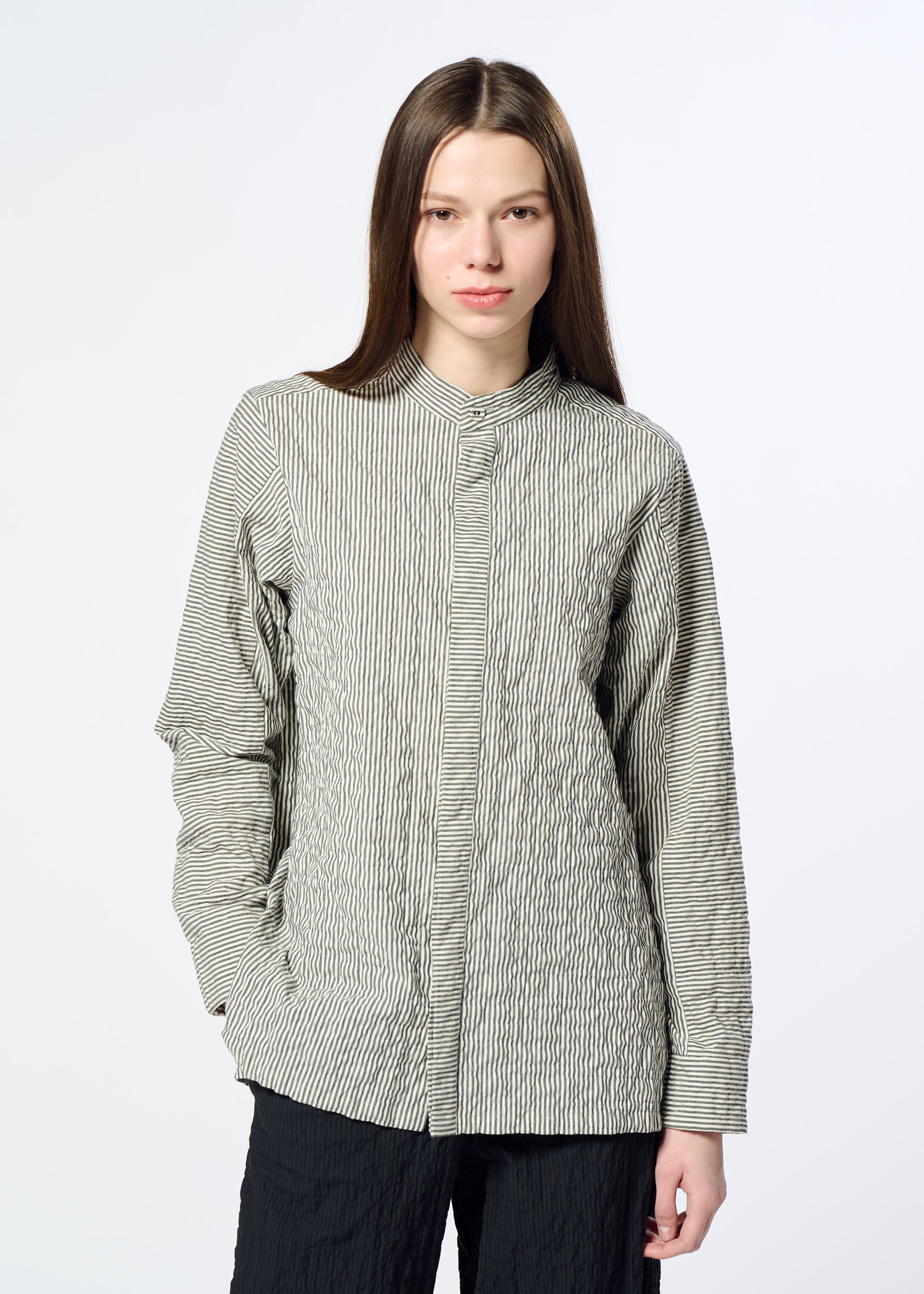 Issey Miyake Ripple Stripe košile bílá