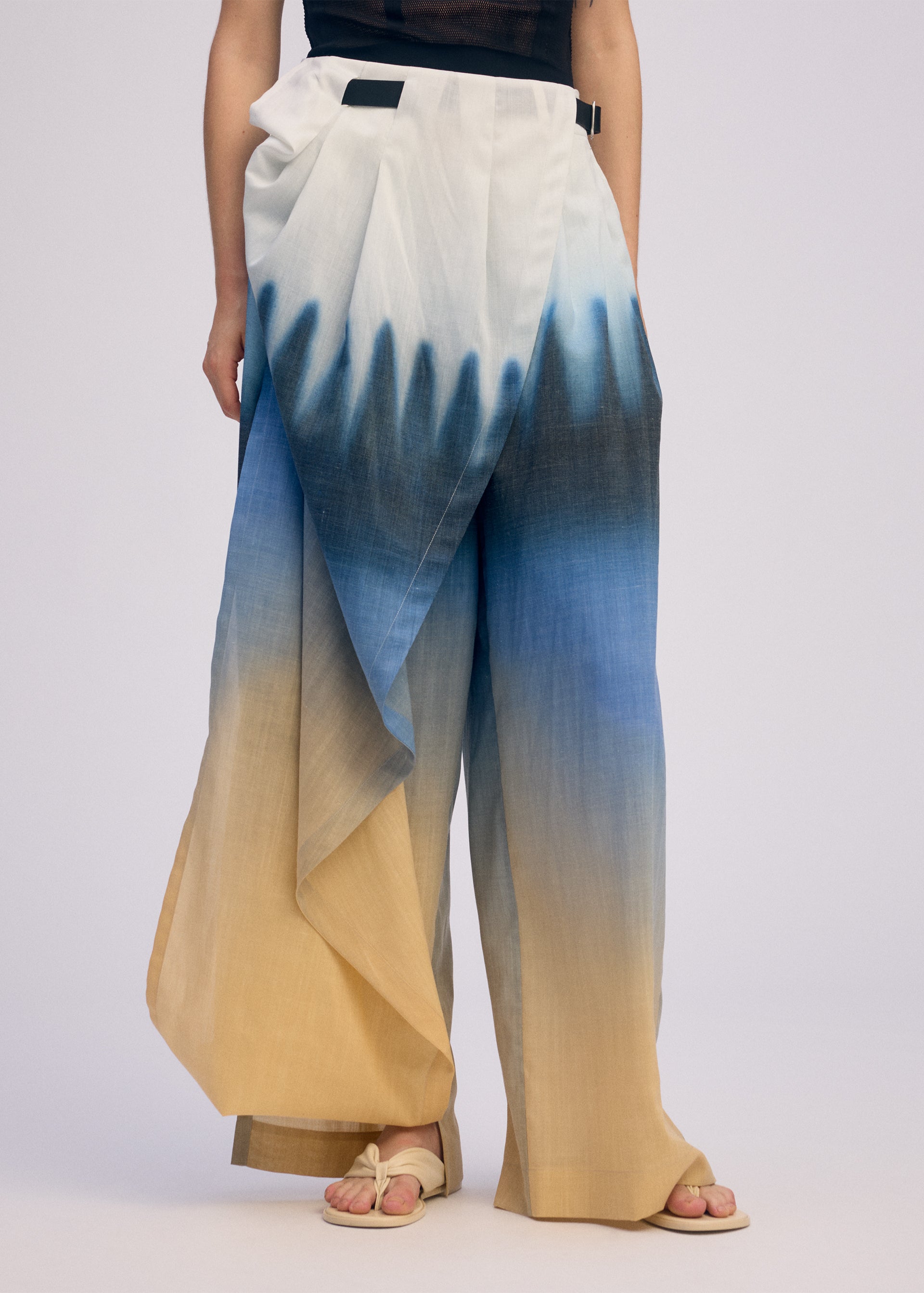 Issey Miyake Plumage kalhoty Chukar 1 ruční vzor peří