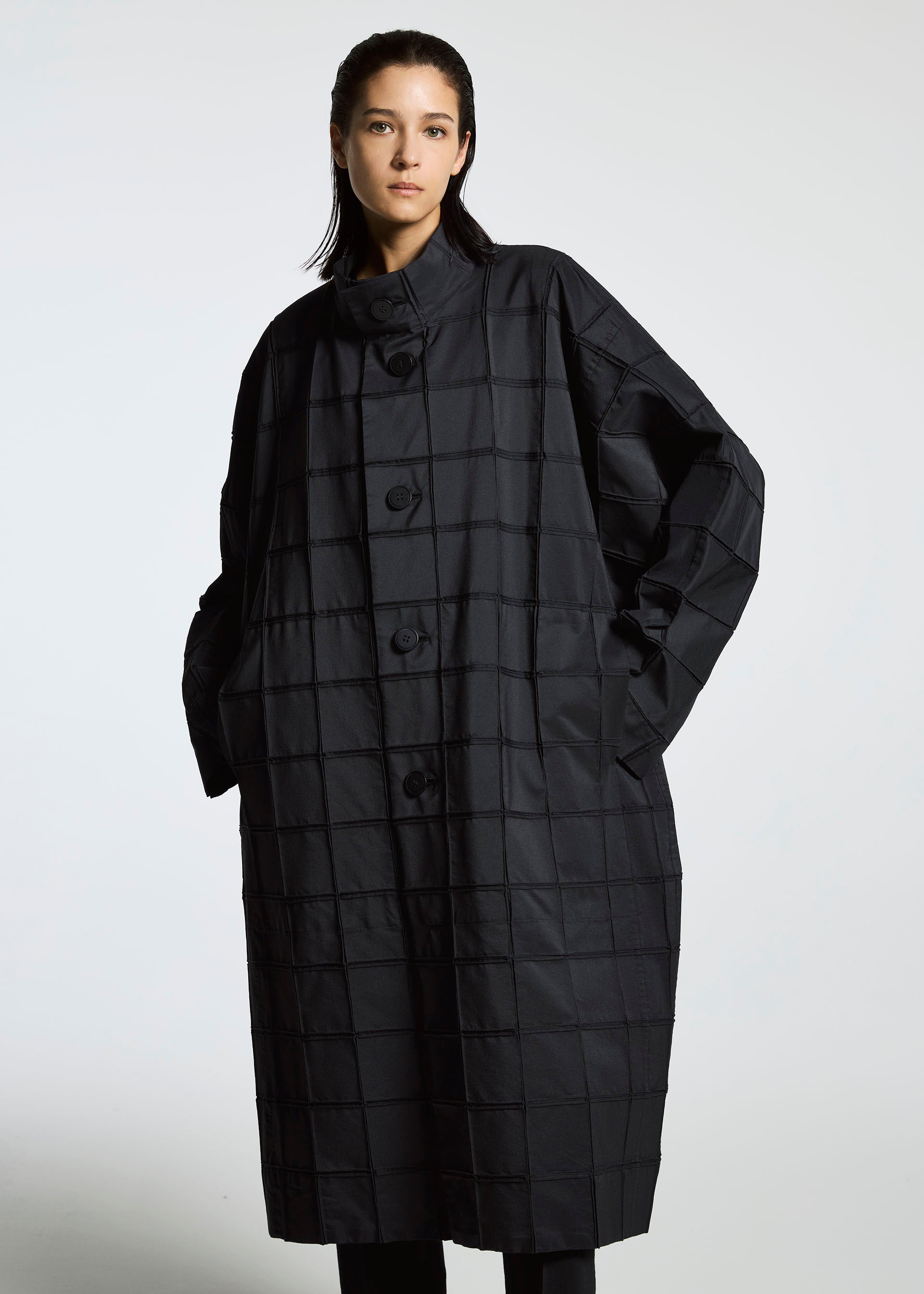 Issey Miyake Type-O 002 kabát černý lehký strečový vel. 1